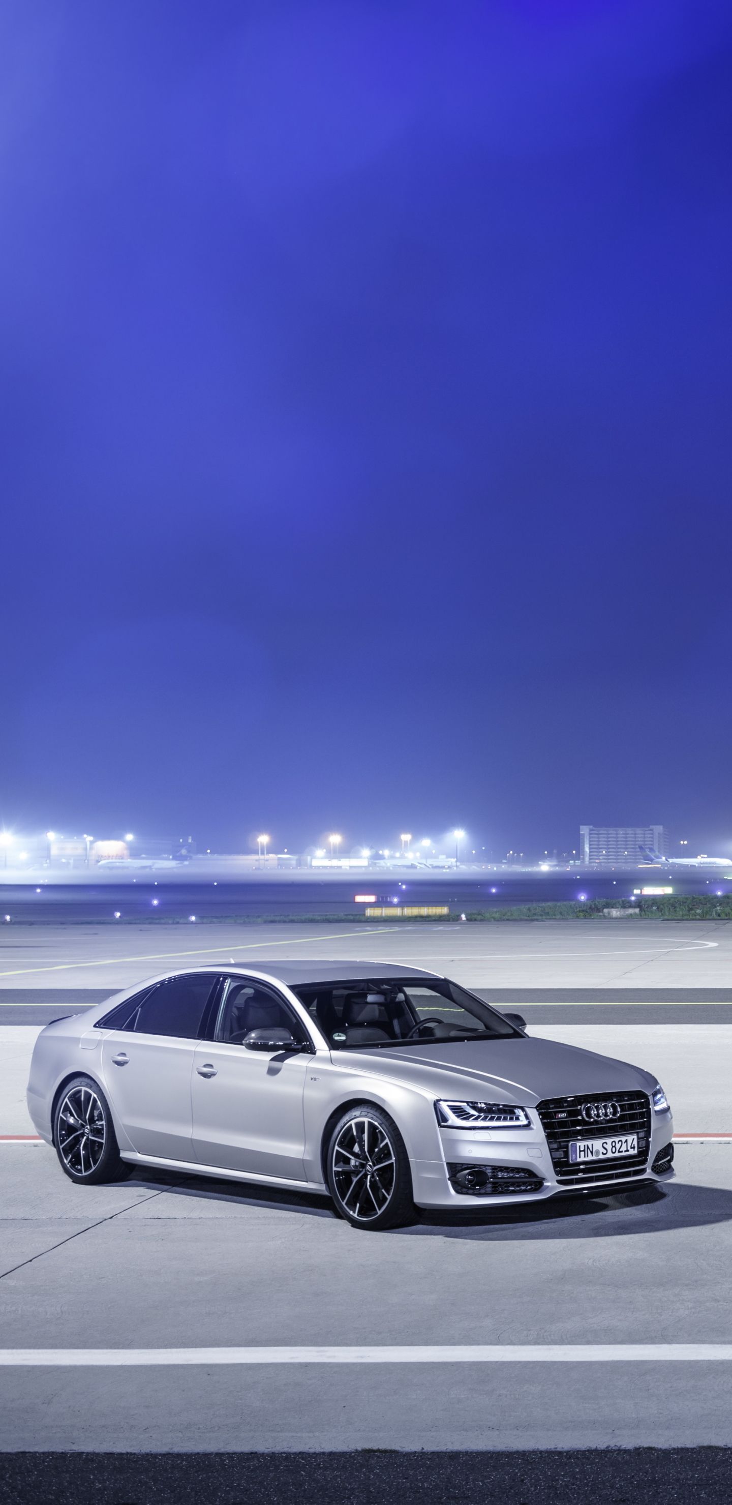 Audi S8 Wallpapers