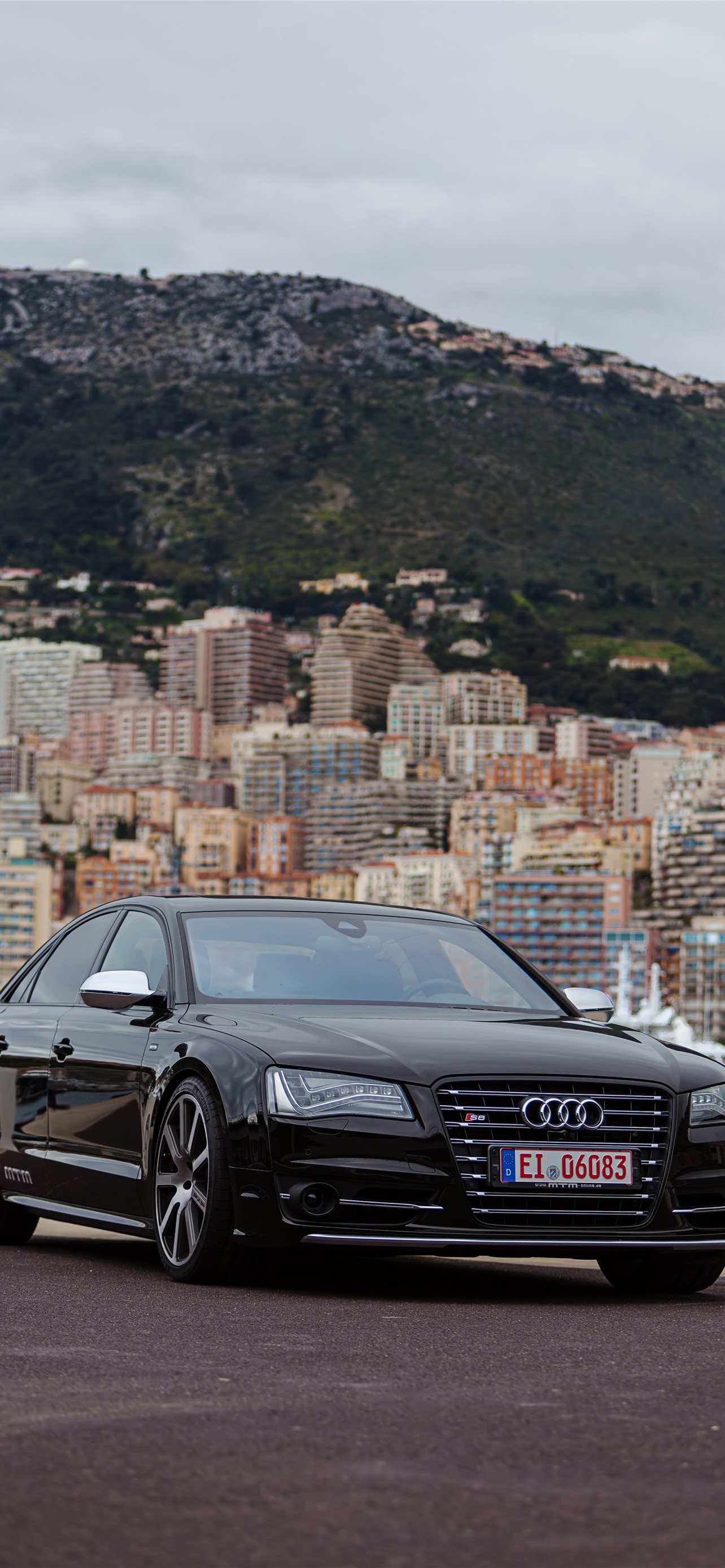 Audi S8 Wallpapers