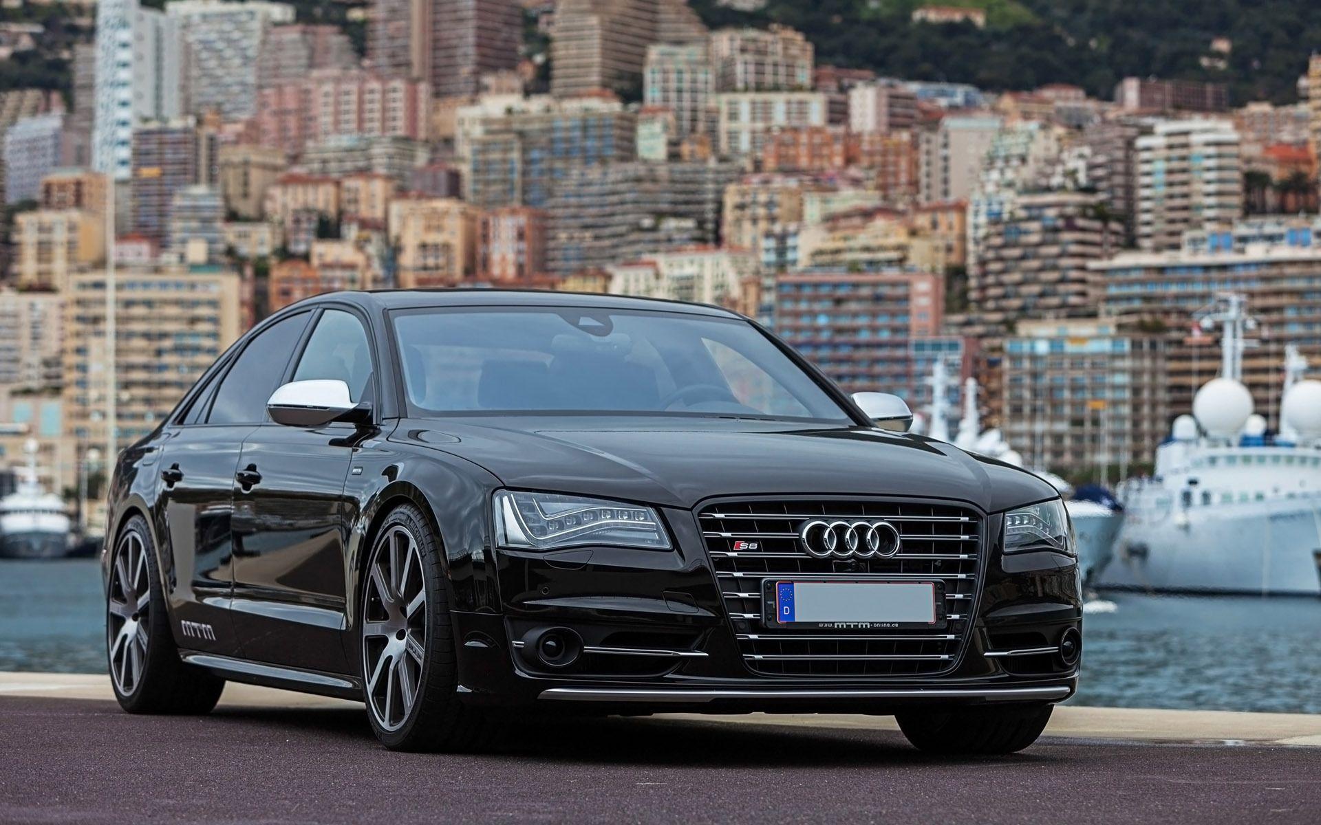 Audi S8 Wallpapers