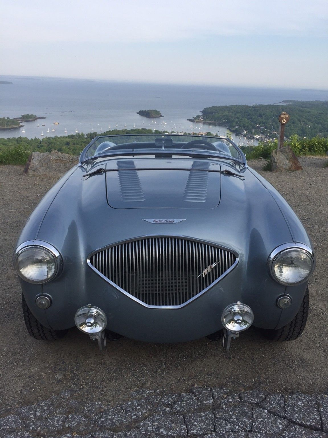 Austin Healey 100 Wallpapers