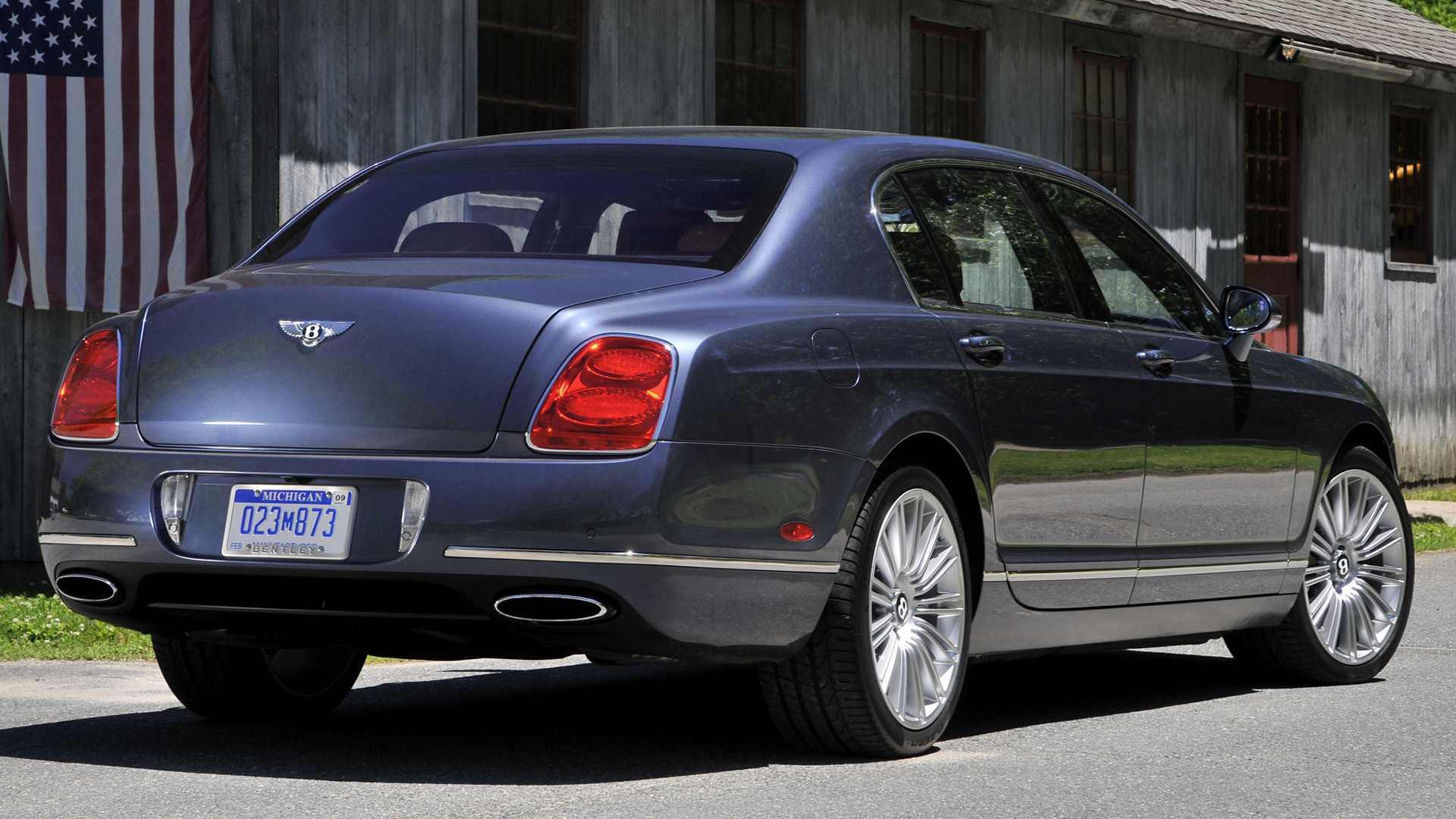 Bentley Continental Flying Spur Speed Wallpapers