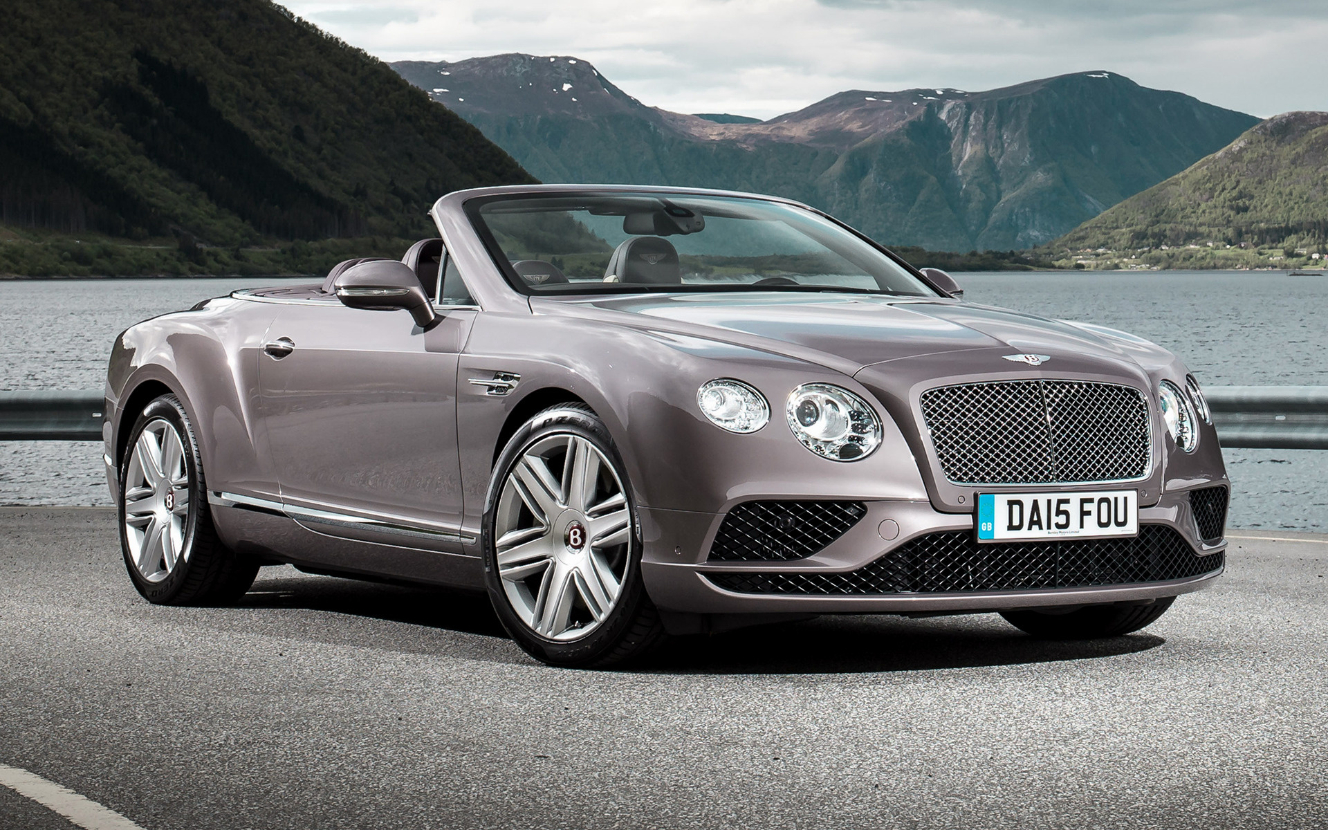 Bentley Continental Gt V8 Convertible Wallpapers