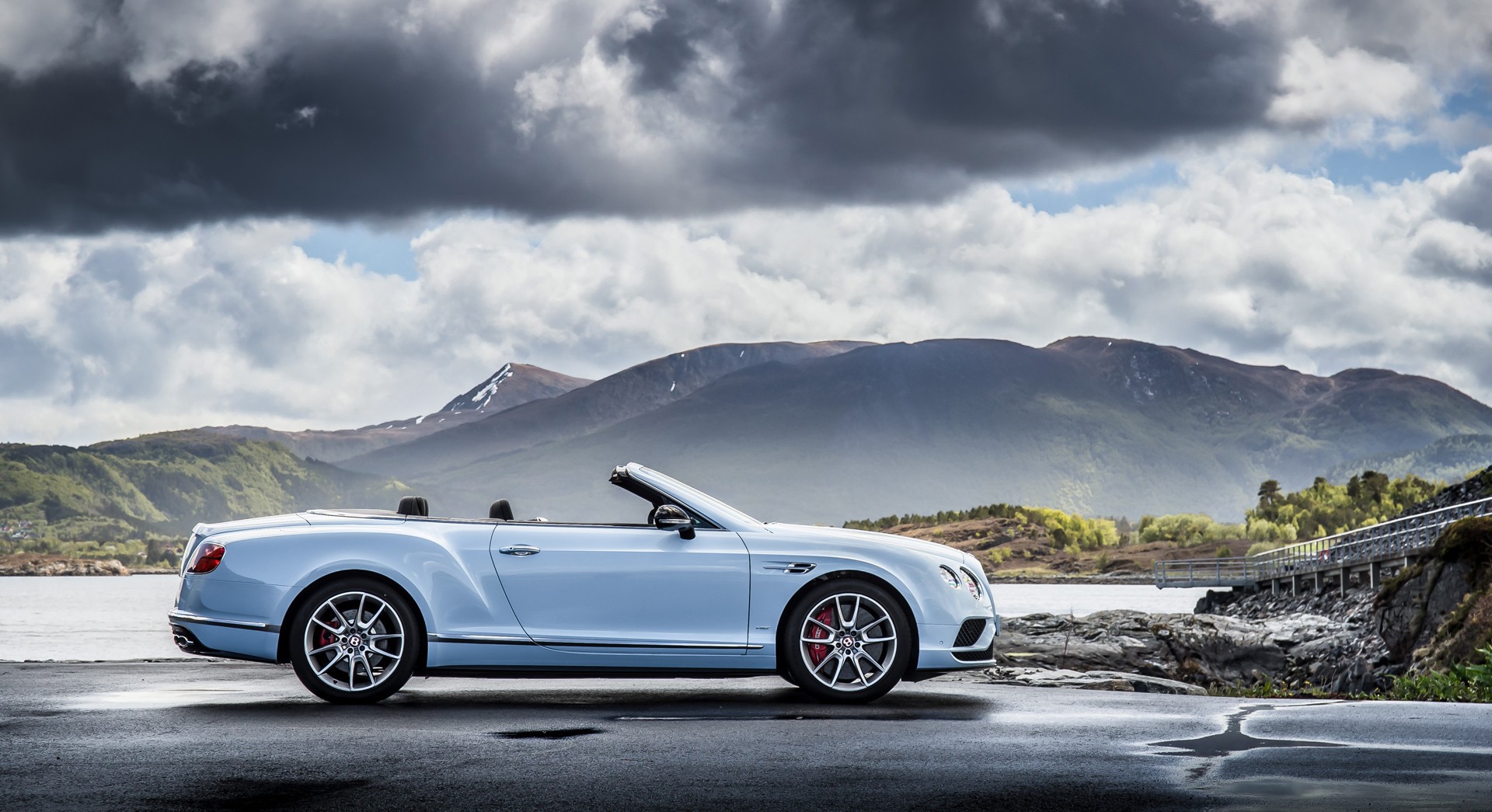 Bentley Continental Gt V8 Convertible Wallpapers