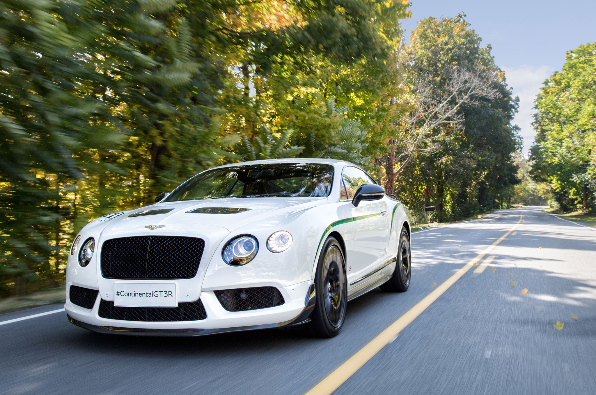 Bentley Continental Gt3-R Wallpapers