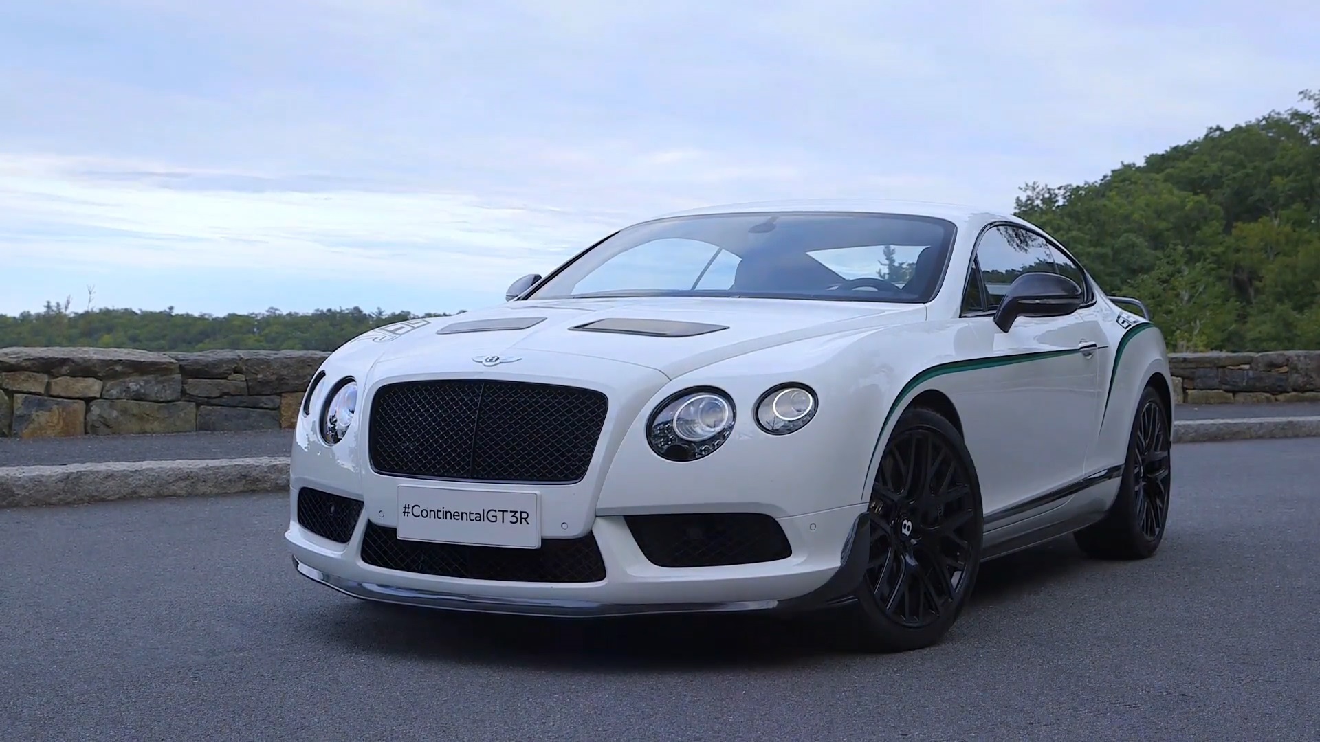 Bentley Continental Gt3-R Wallpapers