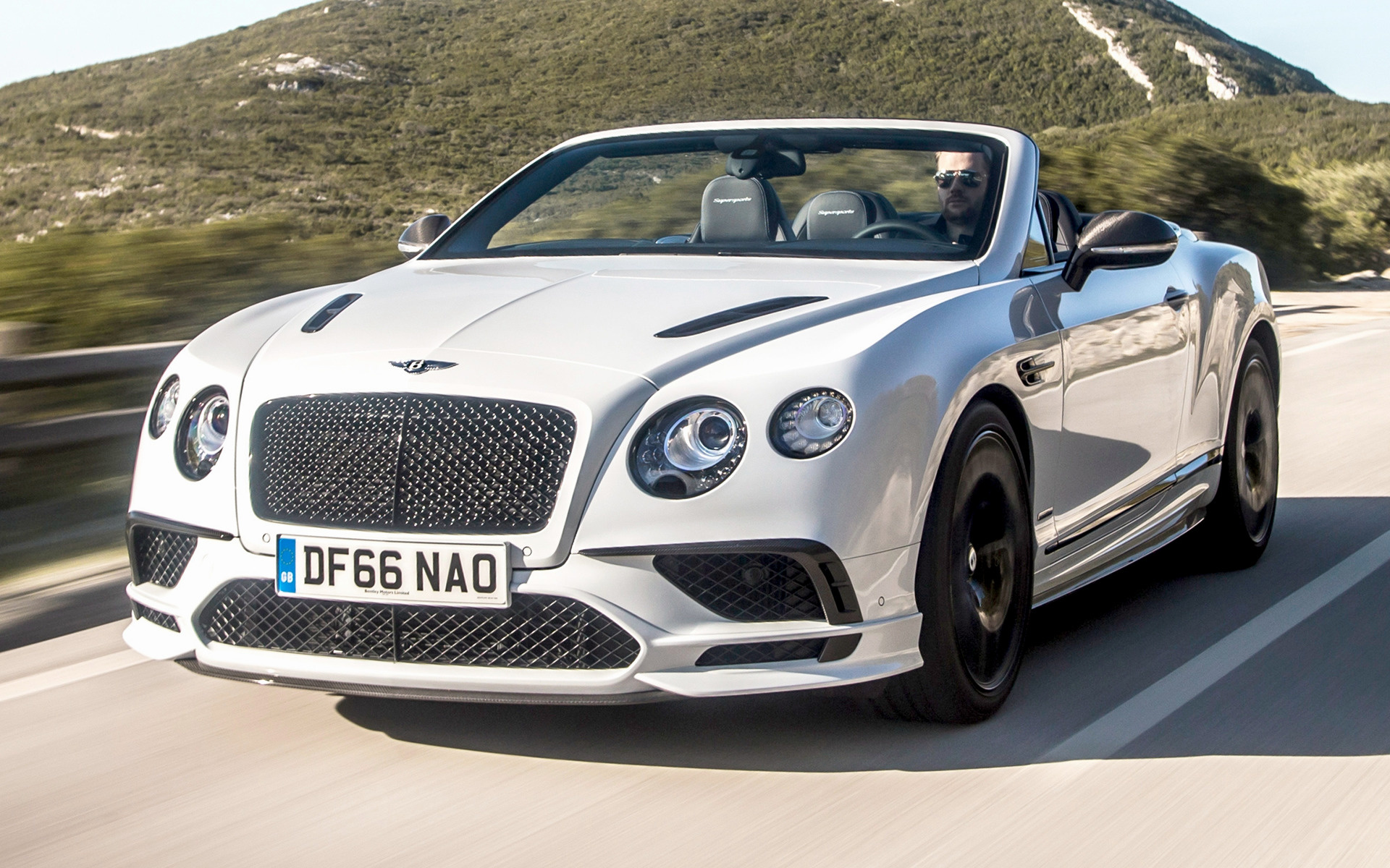 Bentley Continental Supersports Convertible Isr Wallpapers