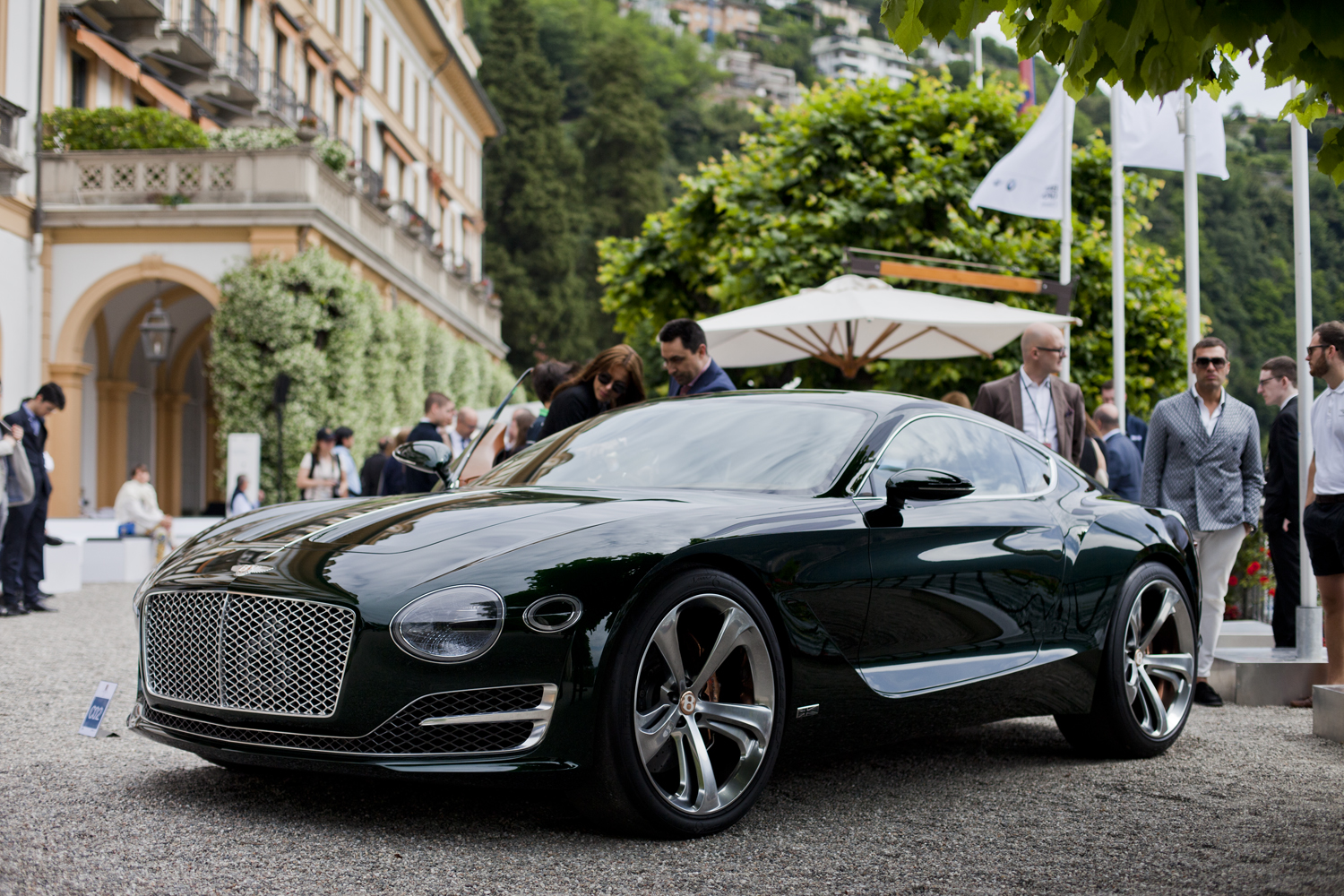 Bentley Exp 10 Speed 6 Wallpapers