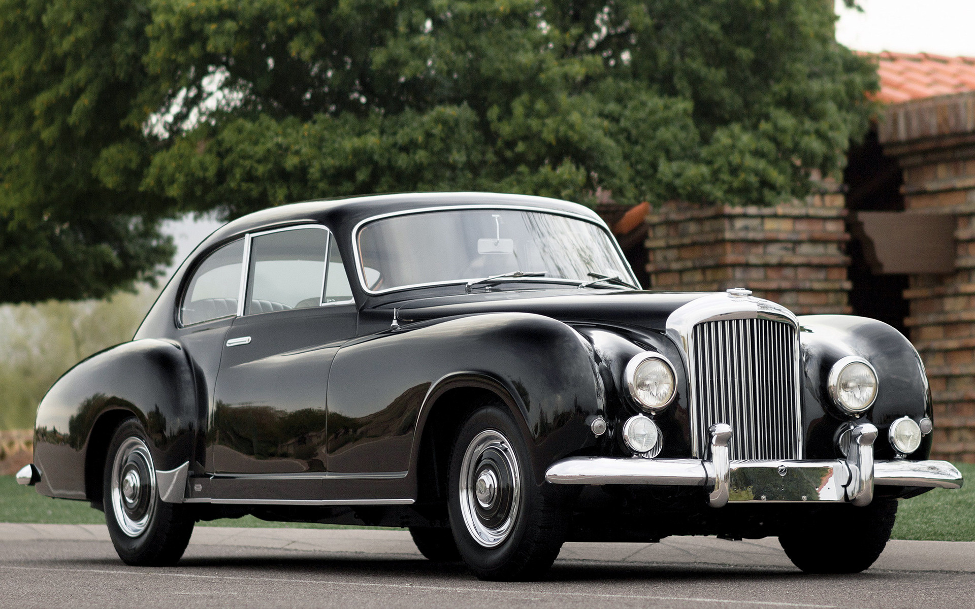 Bentley R Type Continental Wallpapers