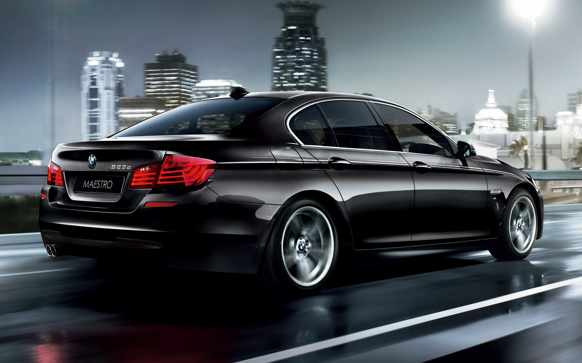 Bmw 530I Touring M Performance Wallpapers