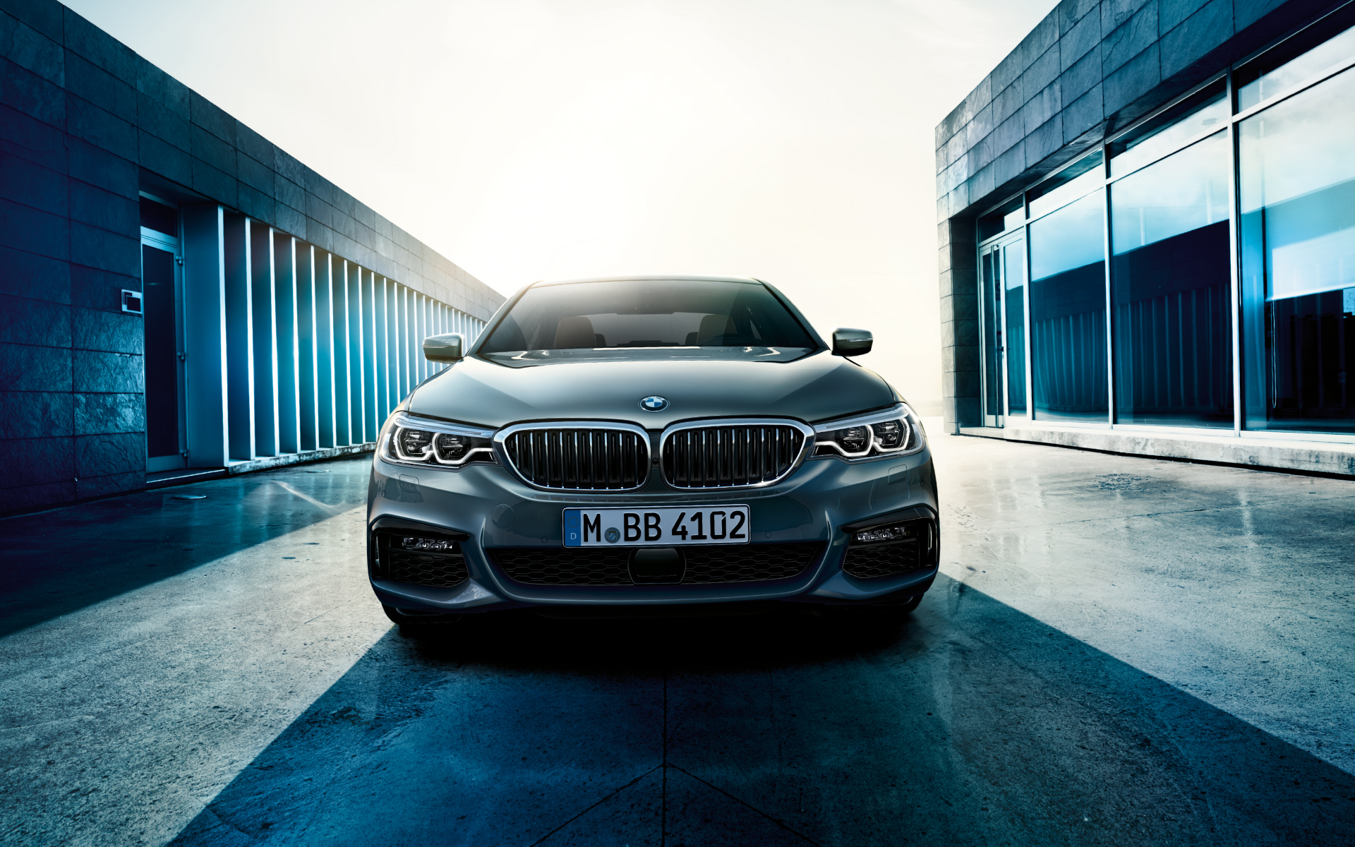 Bmw 530I Touring M Performance Wallpapers