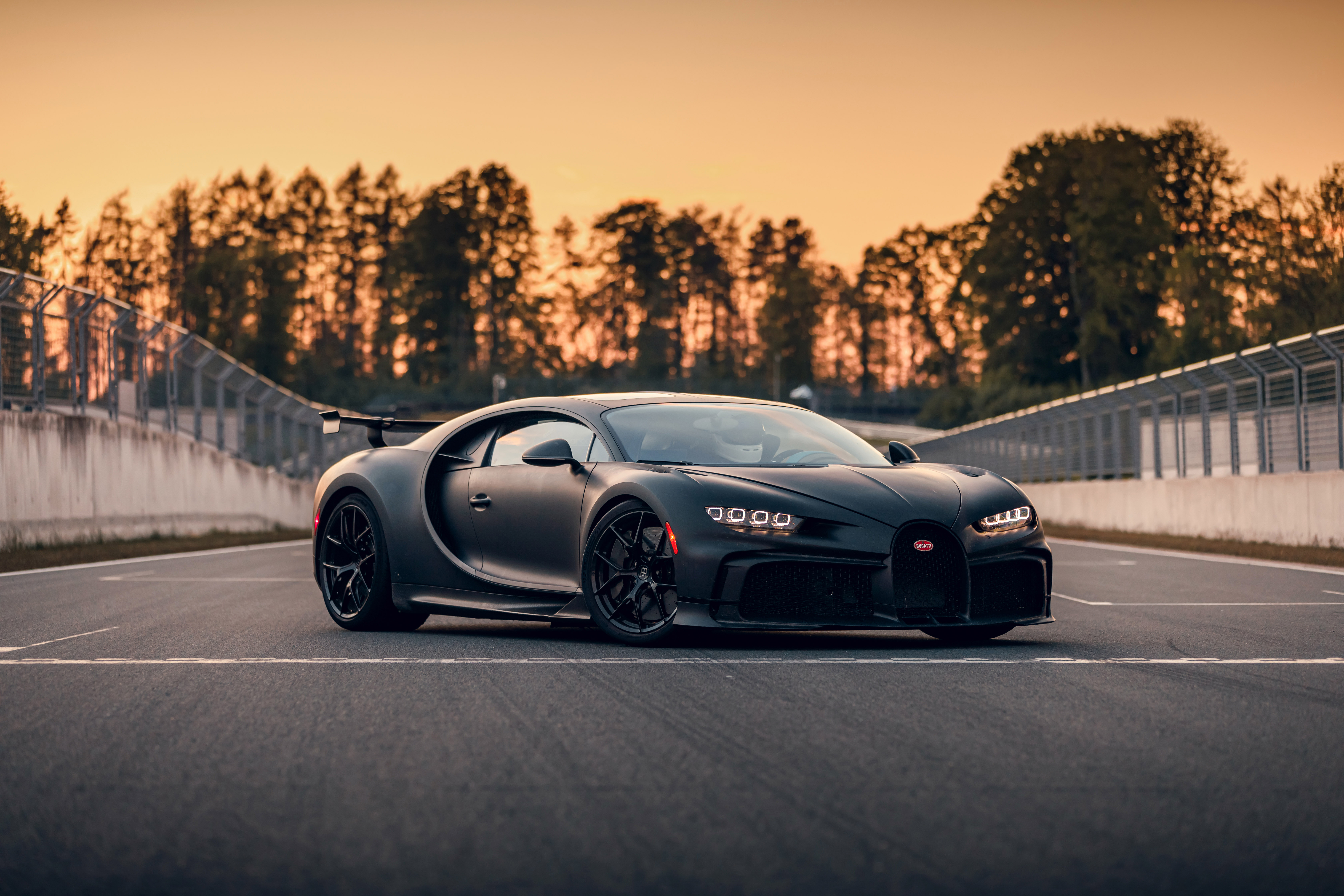 Bugatti Chiron And Chiron Sport Wallpapers