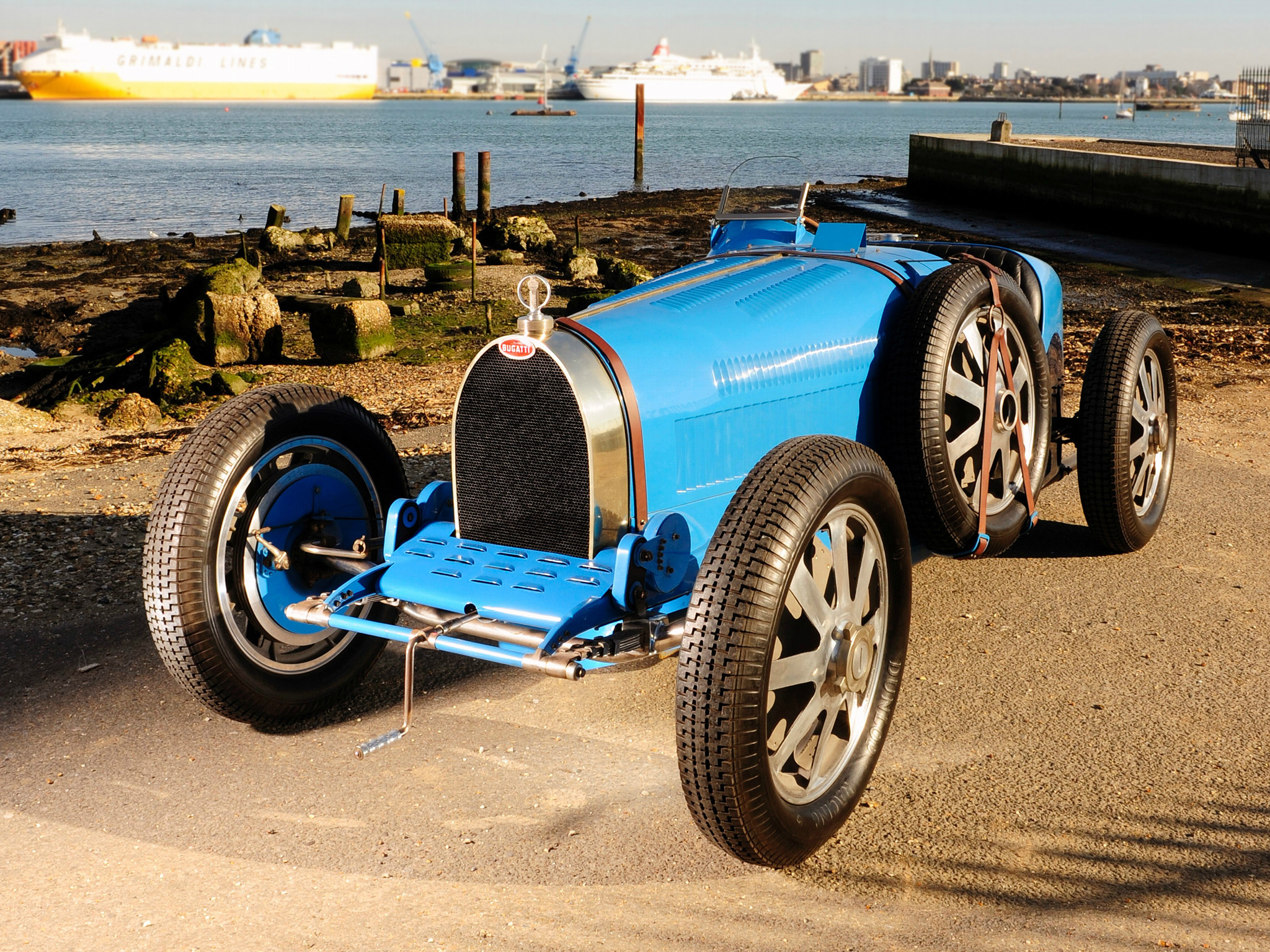 Bugatti Type 35 Wallpapers