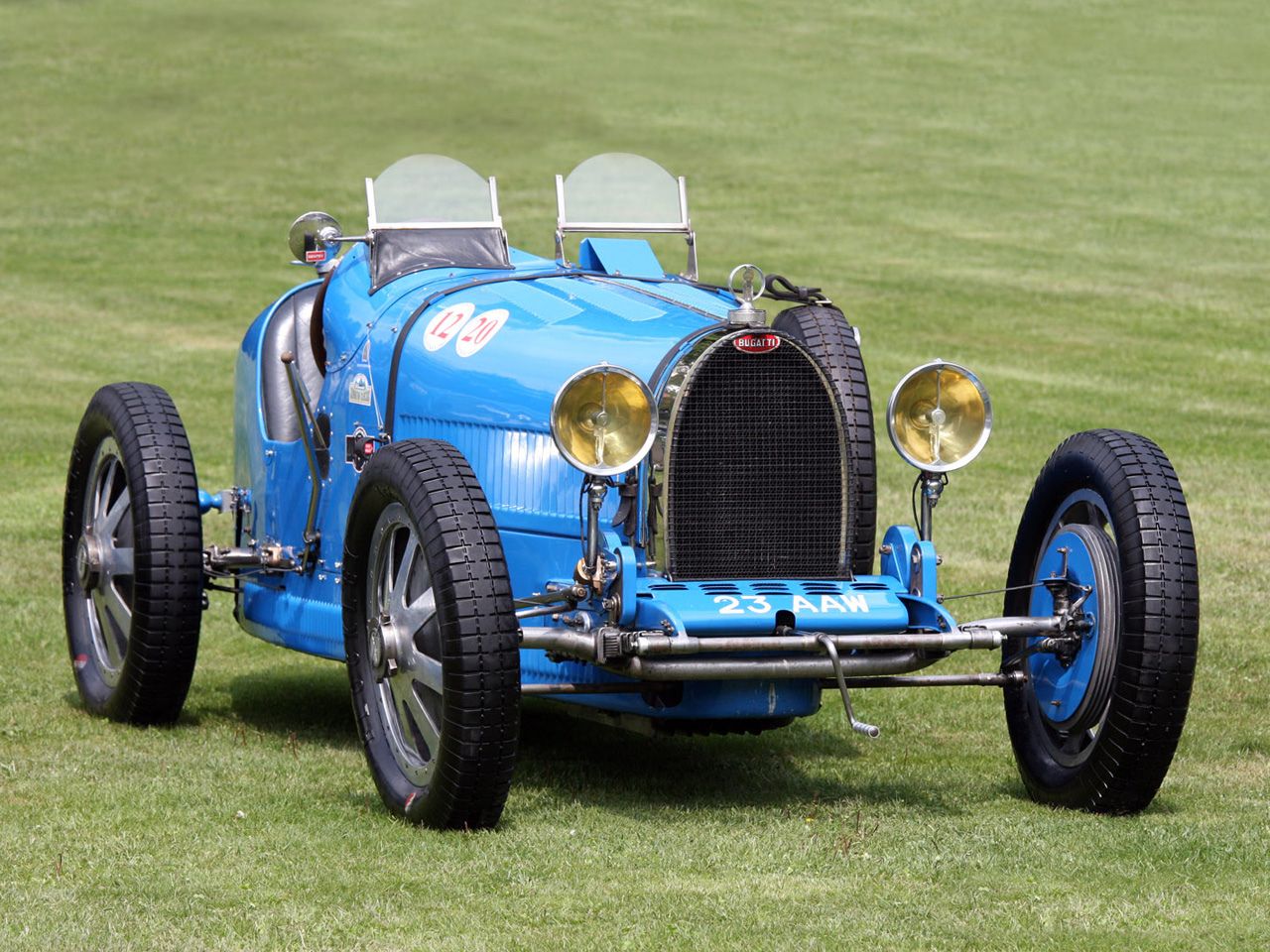 Bugatti Type 35 Wallpapers