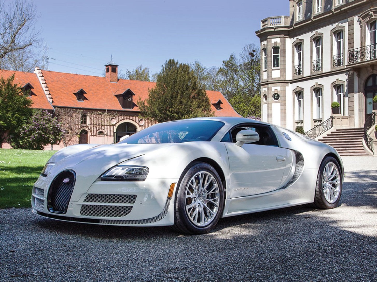 Bugatti Veyron 16-4 Super Sport Wallpapers