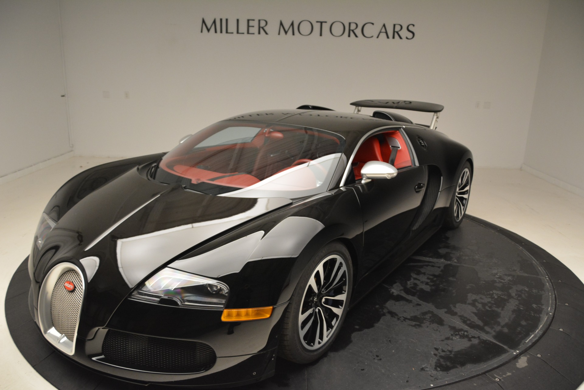 Bugatti Veyron Sang Noir Wallpapers