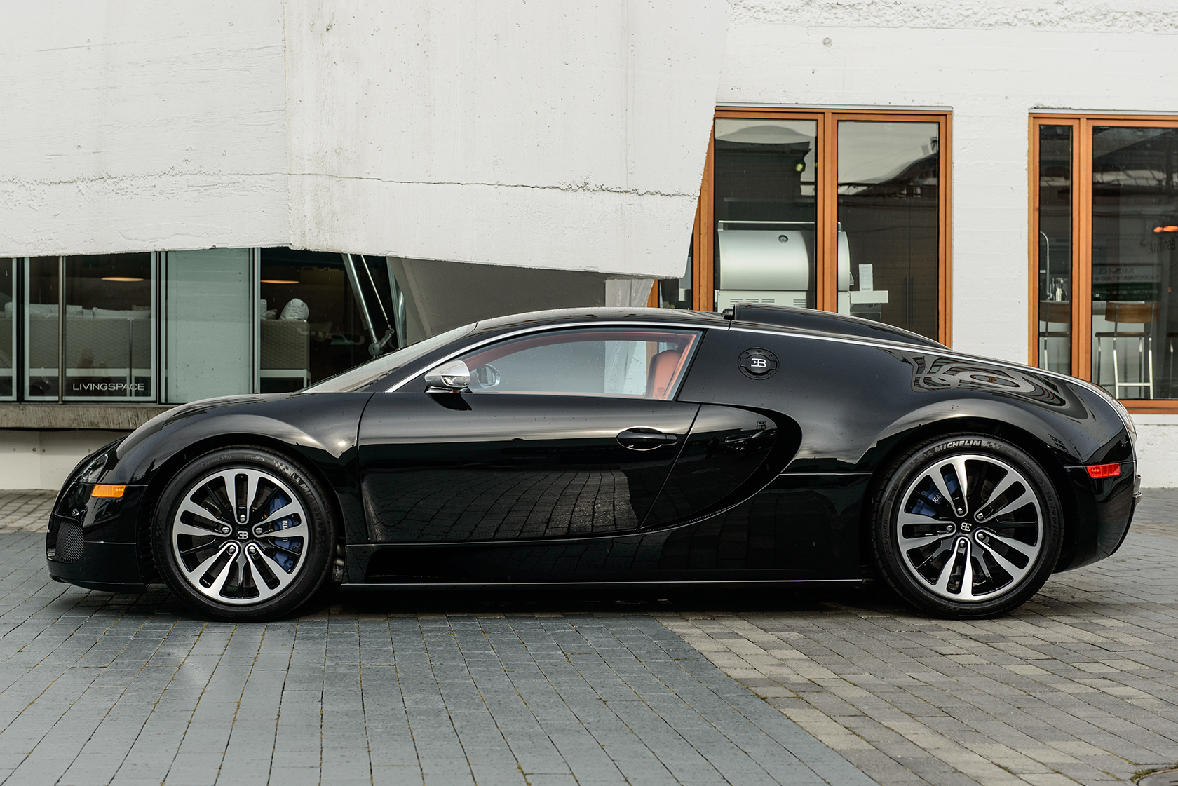 Bugatti Veyron Sang Noir Wallpapers