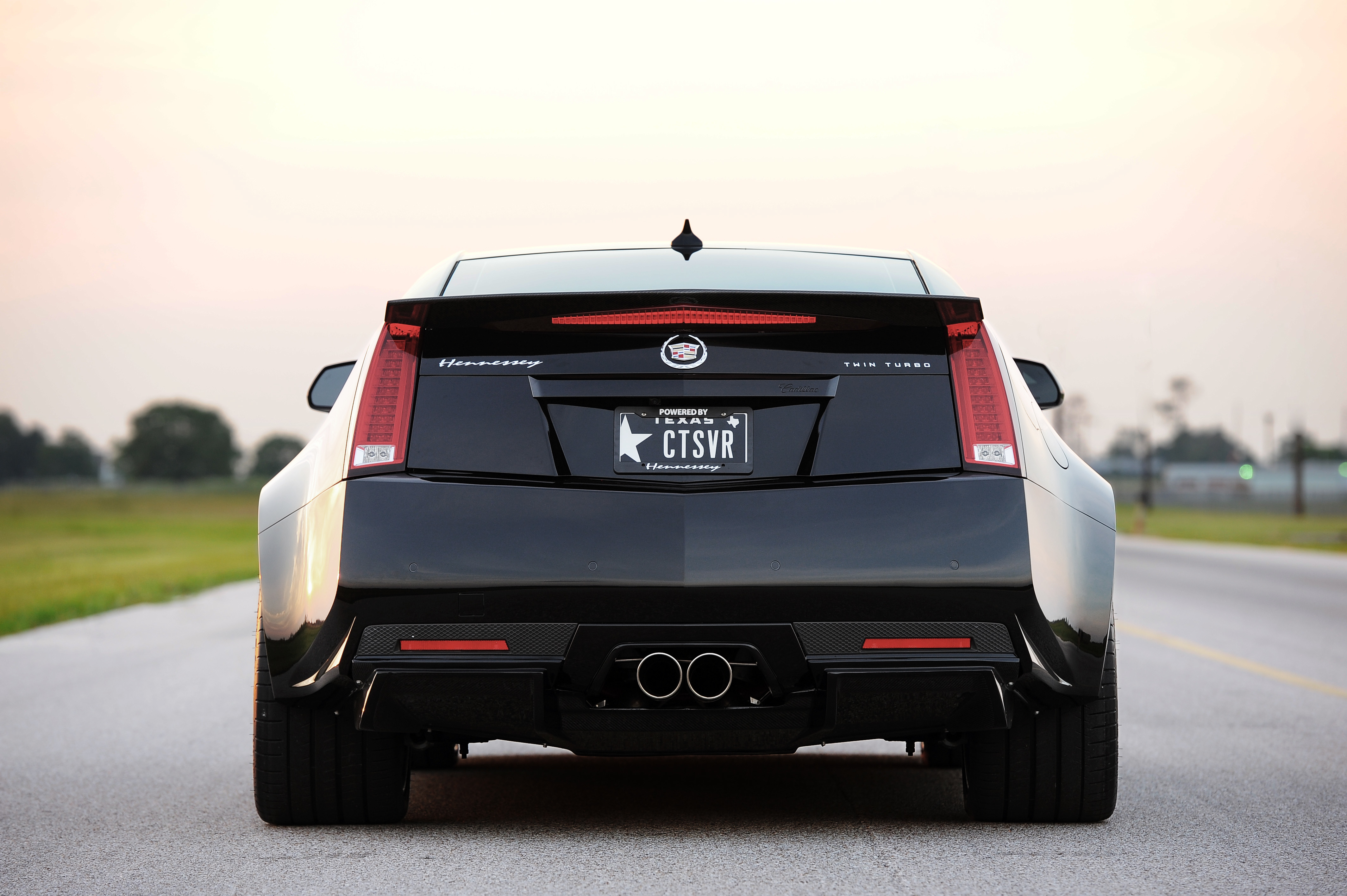 Cadillac Cts-Vr1200 Wallpapers