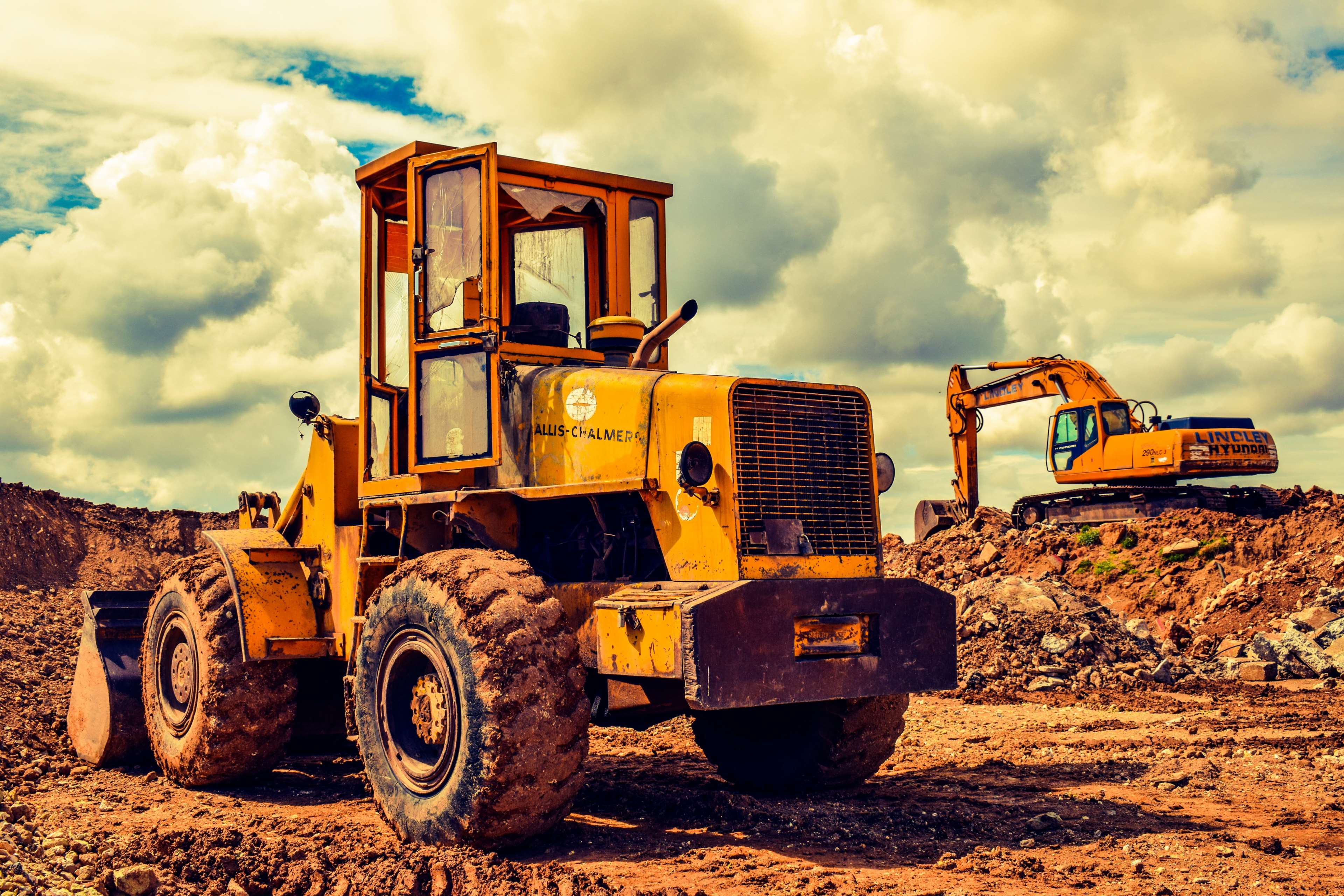 Caterpillar D7E Bulldozer Wallpapers