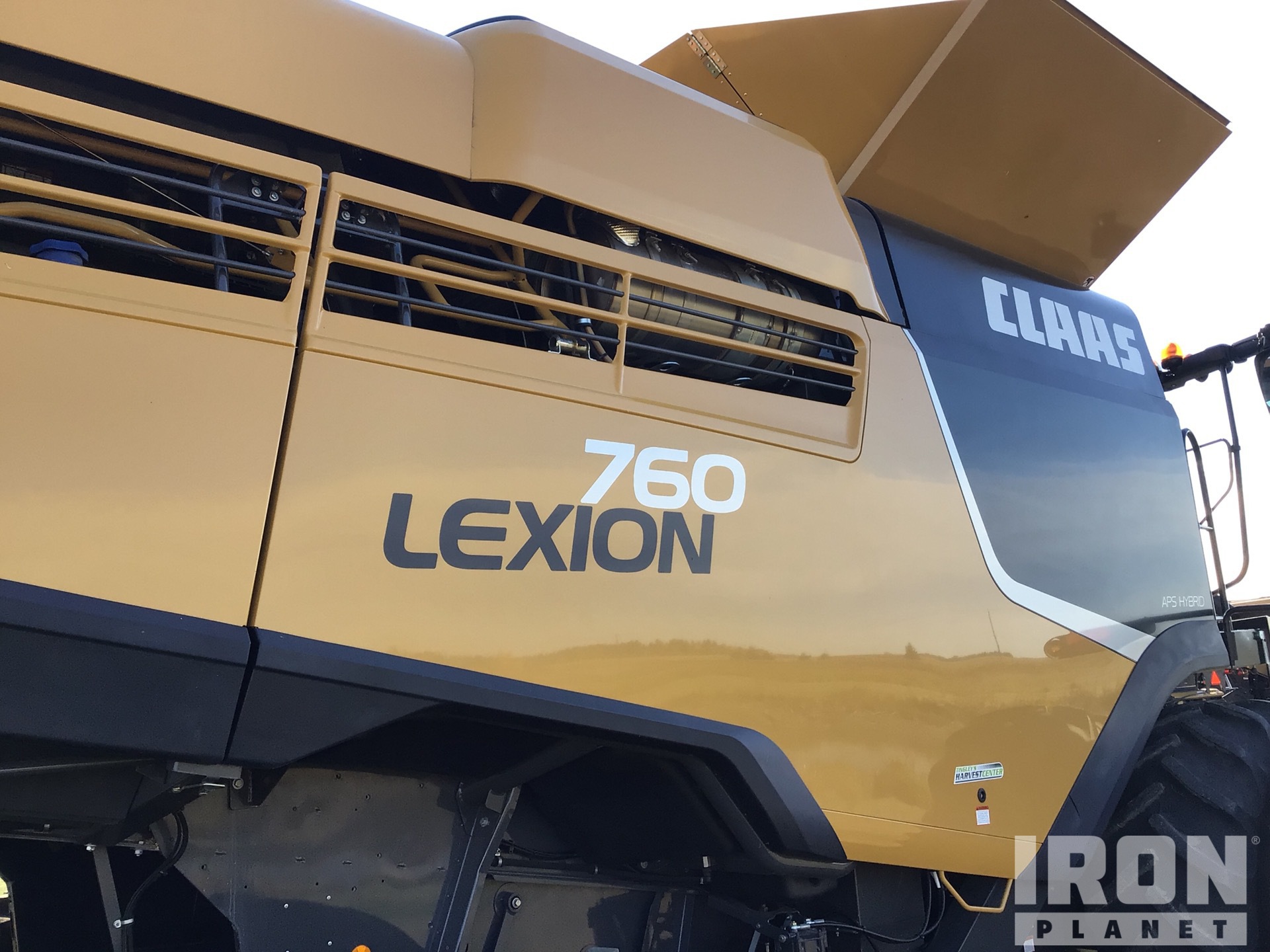 Caterpillar Lexion 575 Wallpapers