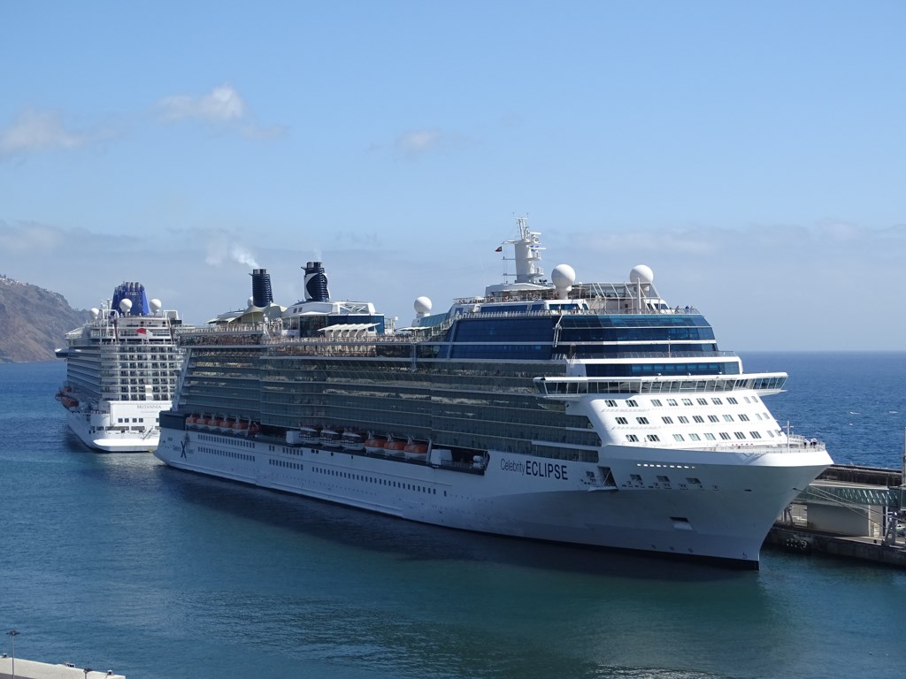 Celebrity Eclipse Wallpapers