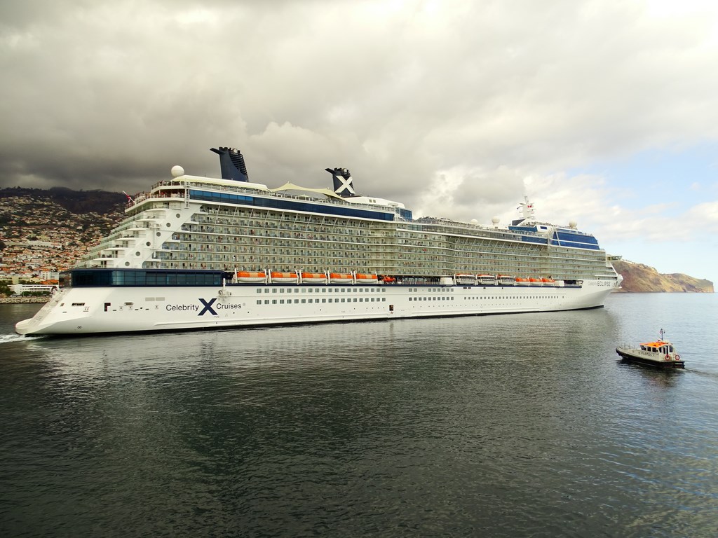 Celebrity Eclipse Wallpapers