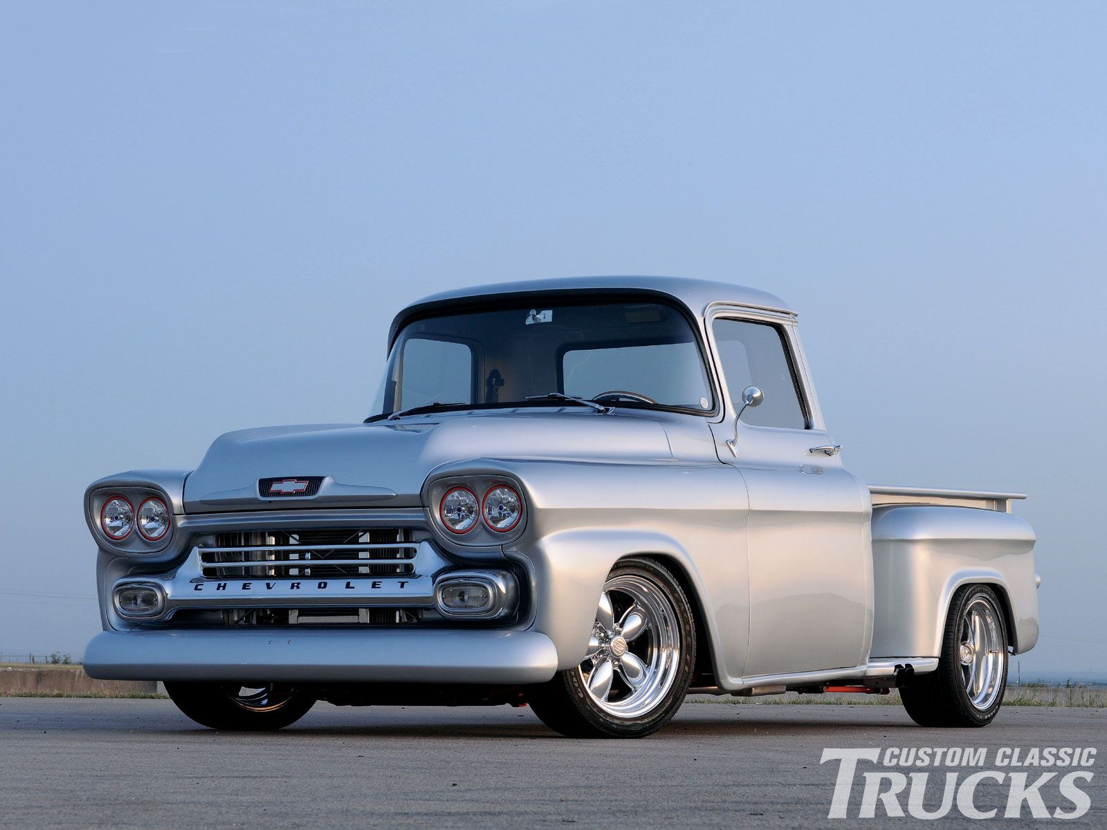 Chevrolet Apache Wallpapers