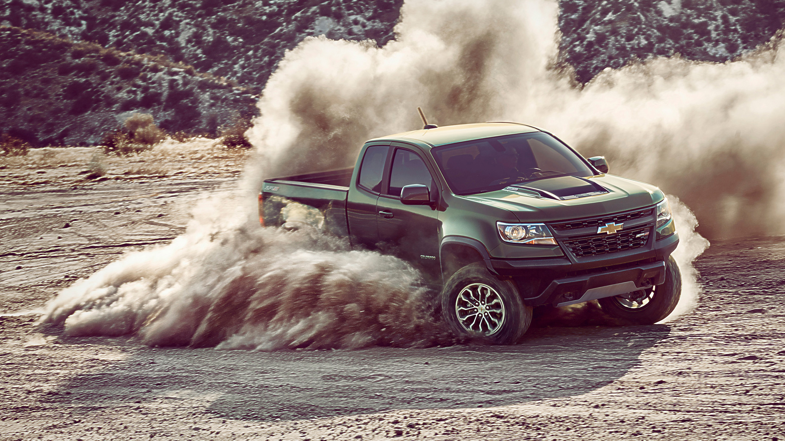 Chevrolet Colorado Zr2 Crew Cab 2018 Wallpapers