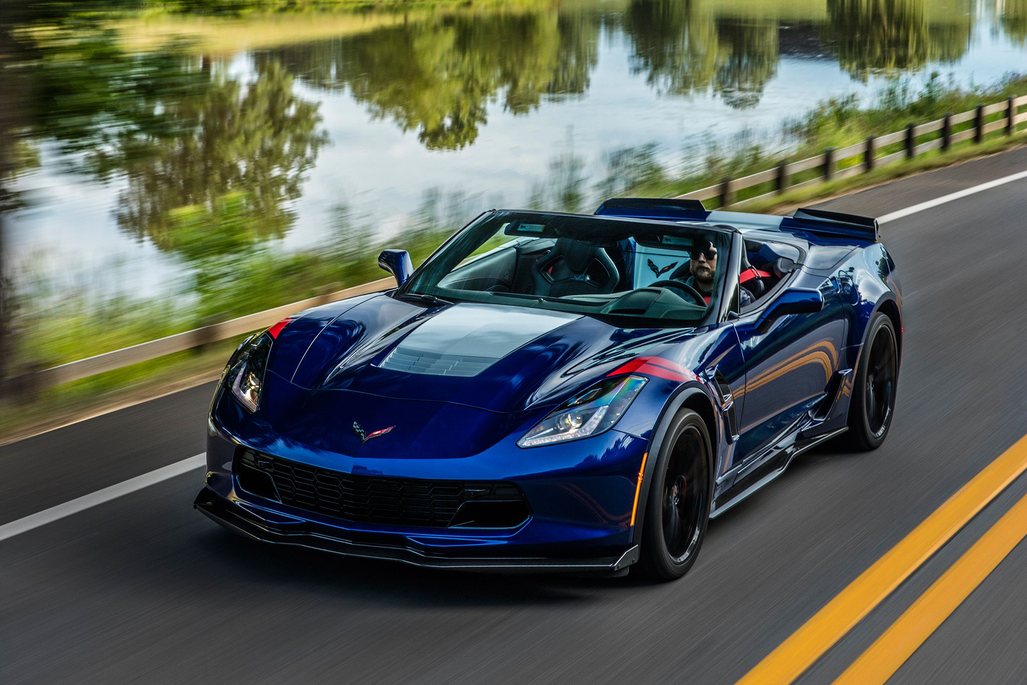 Chevrolet Corvette Grand Sport Wallpapers