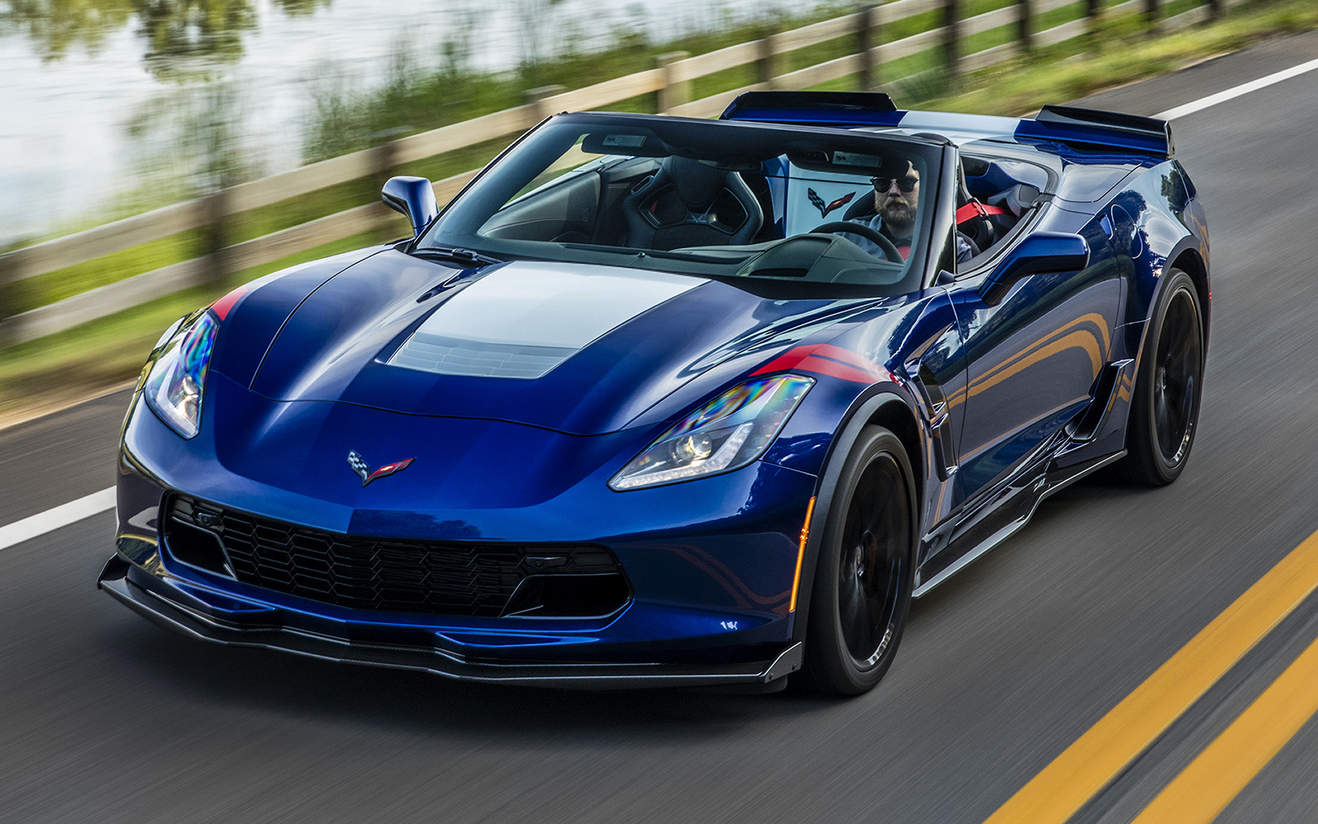 Chevrolet Corvette Grand Sport Wallpapers