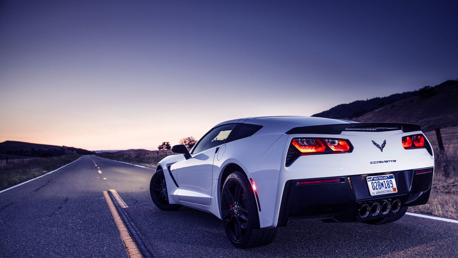 Chevrolet Corvette Grand Sport Wallpapers