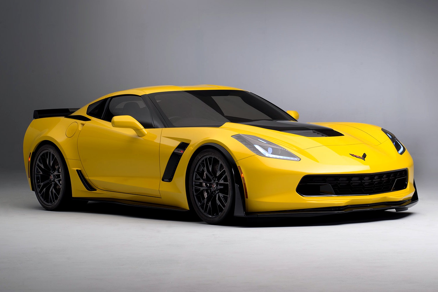 Chevrolet Corvette Z06  Supercar 2018 Wallpapers