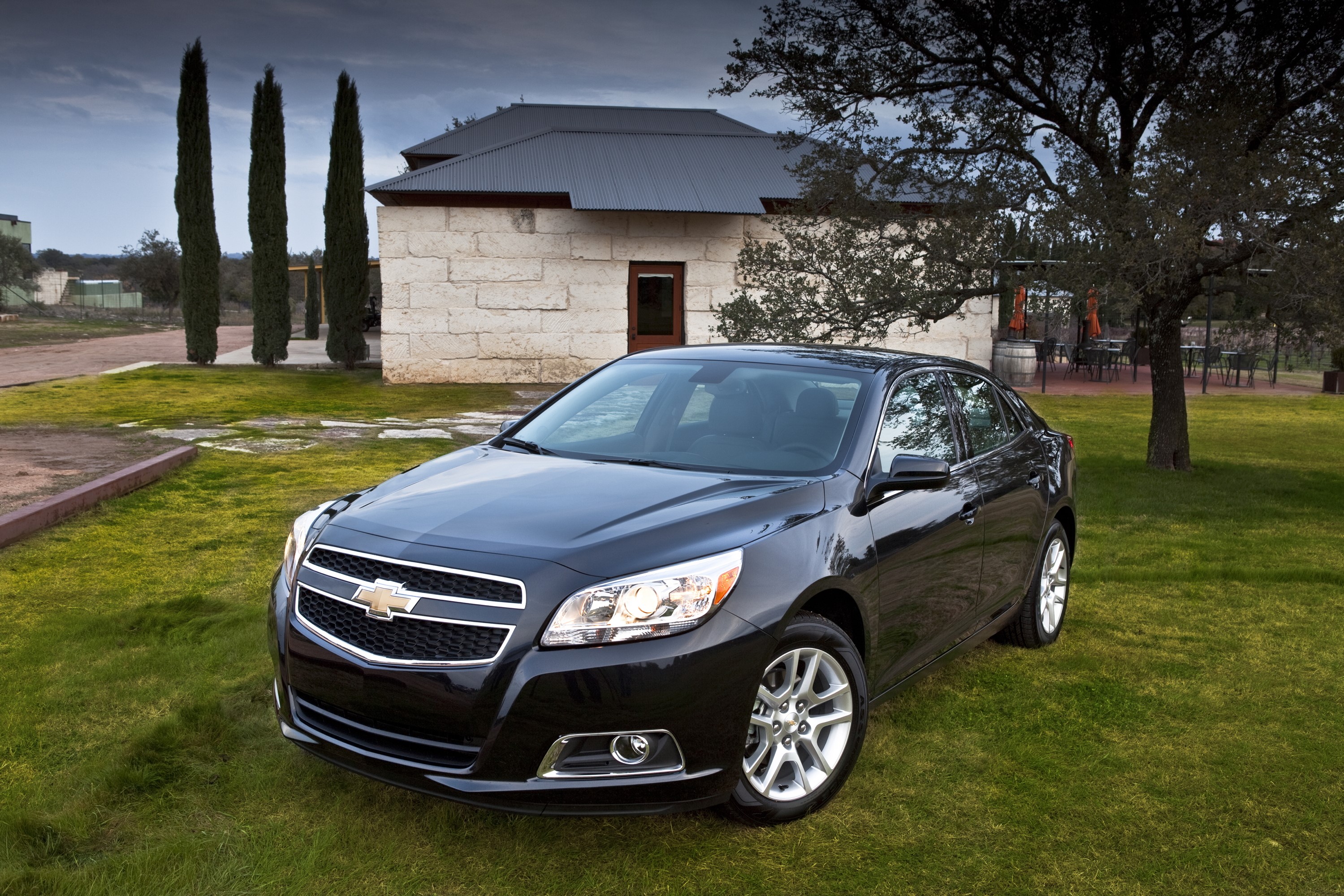 Chevrolet Malibu Eco Wallpapers