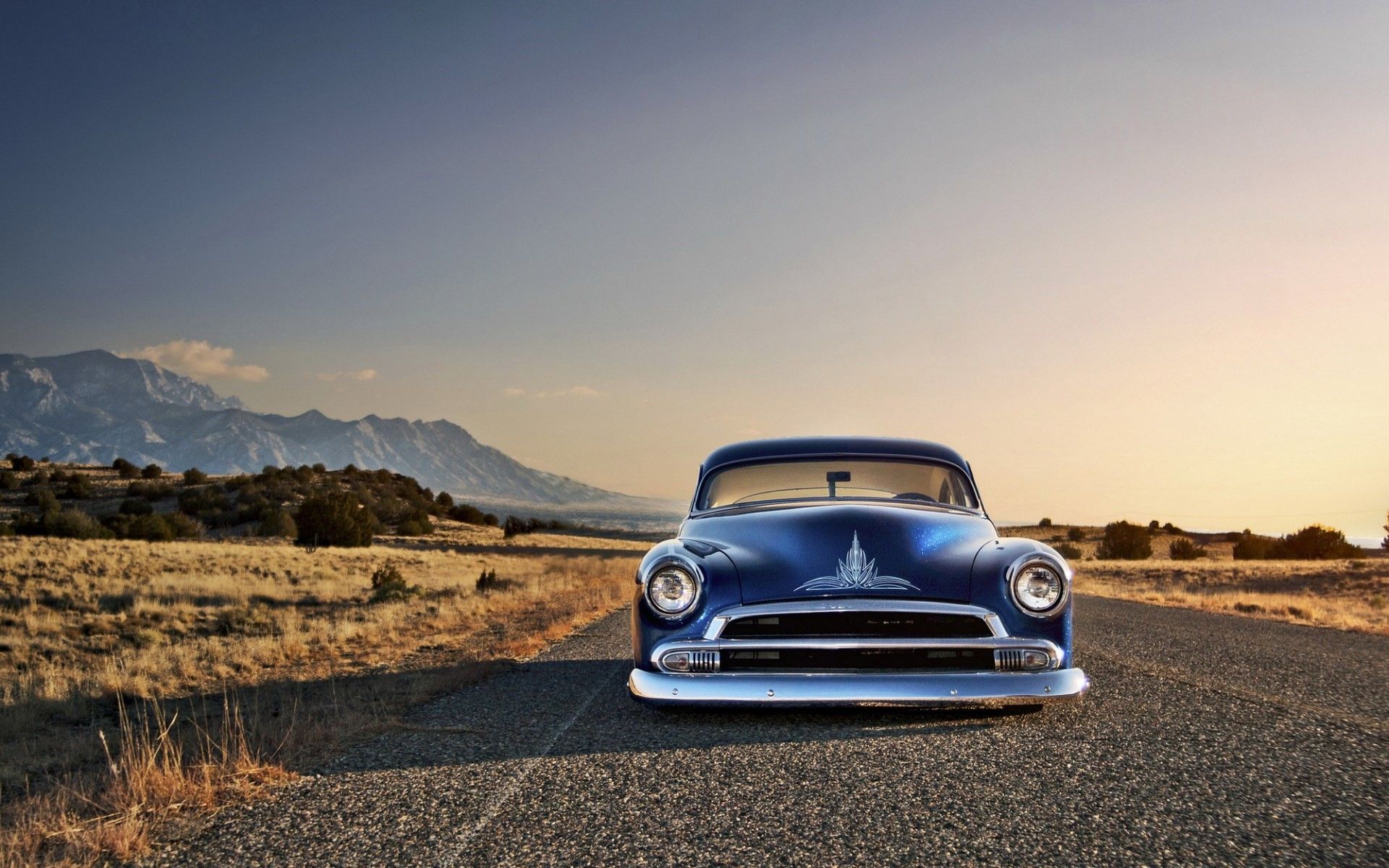 Chevrolet Sedan Street Rod Wallpapers