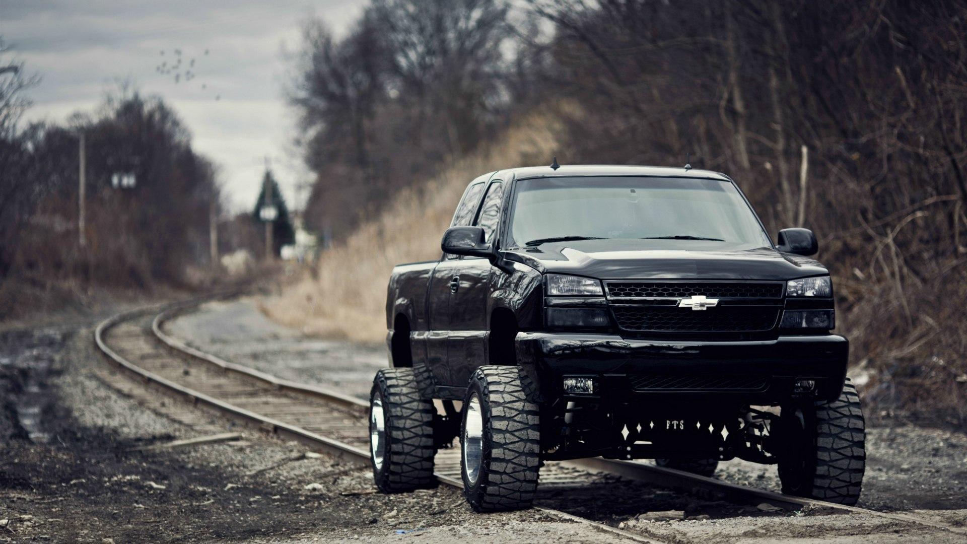 Chevrolet Silverado Z71 Wallpapers