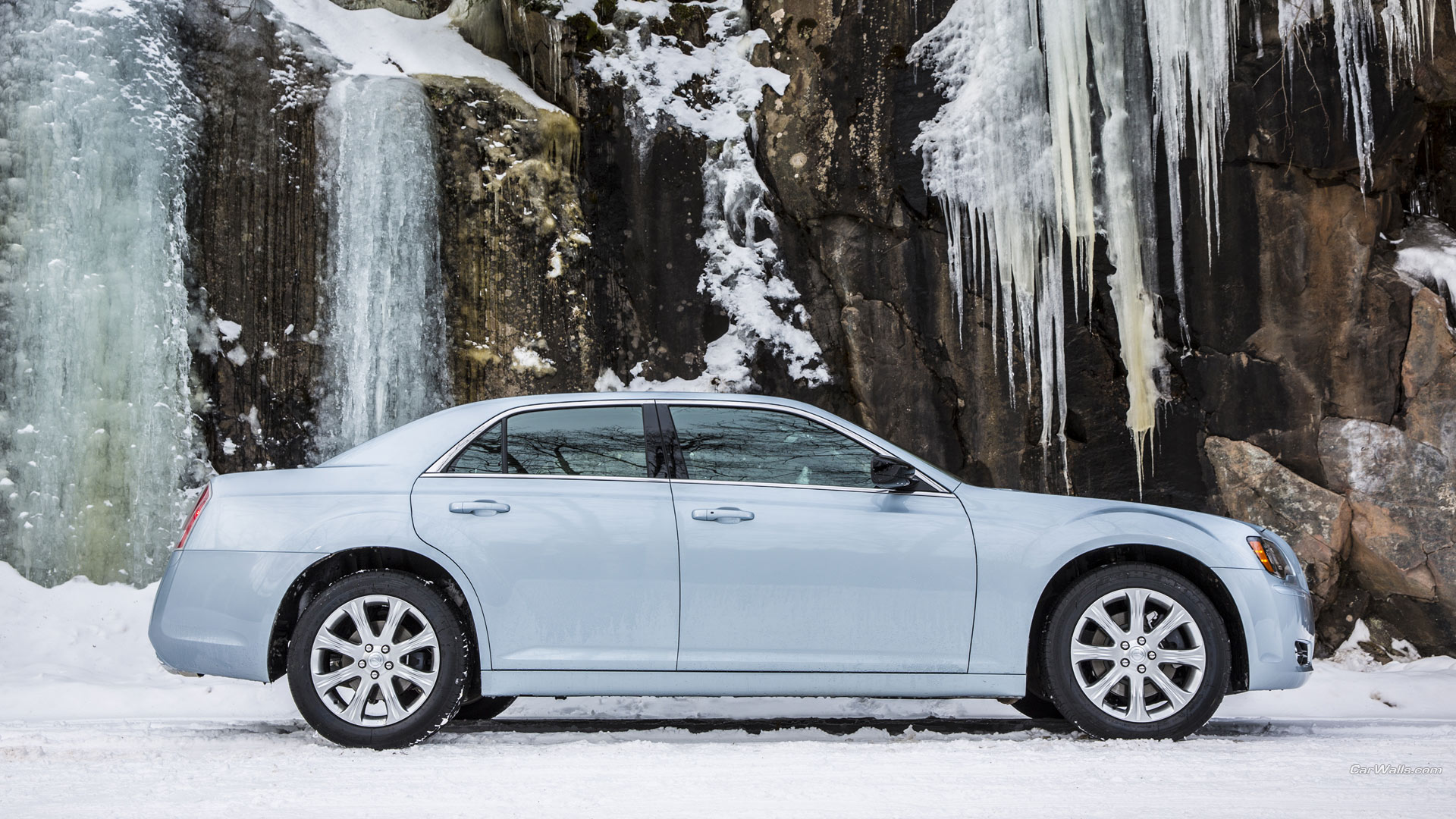 Chrysler 300 Glacier Wallpapers