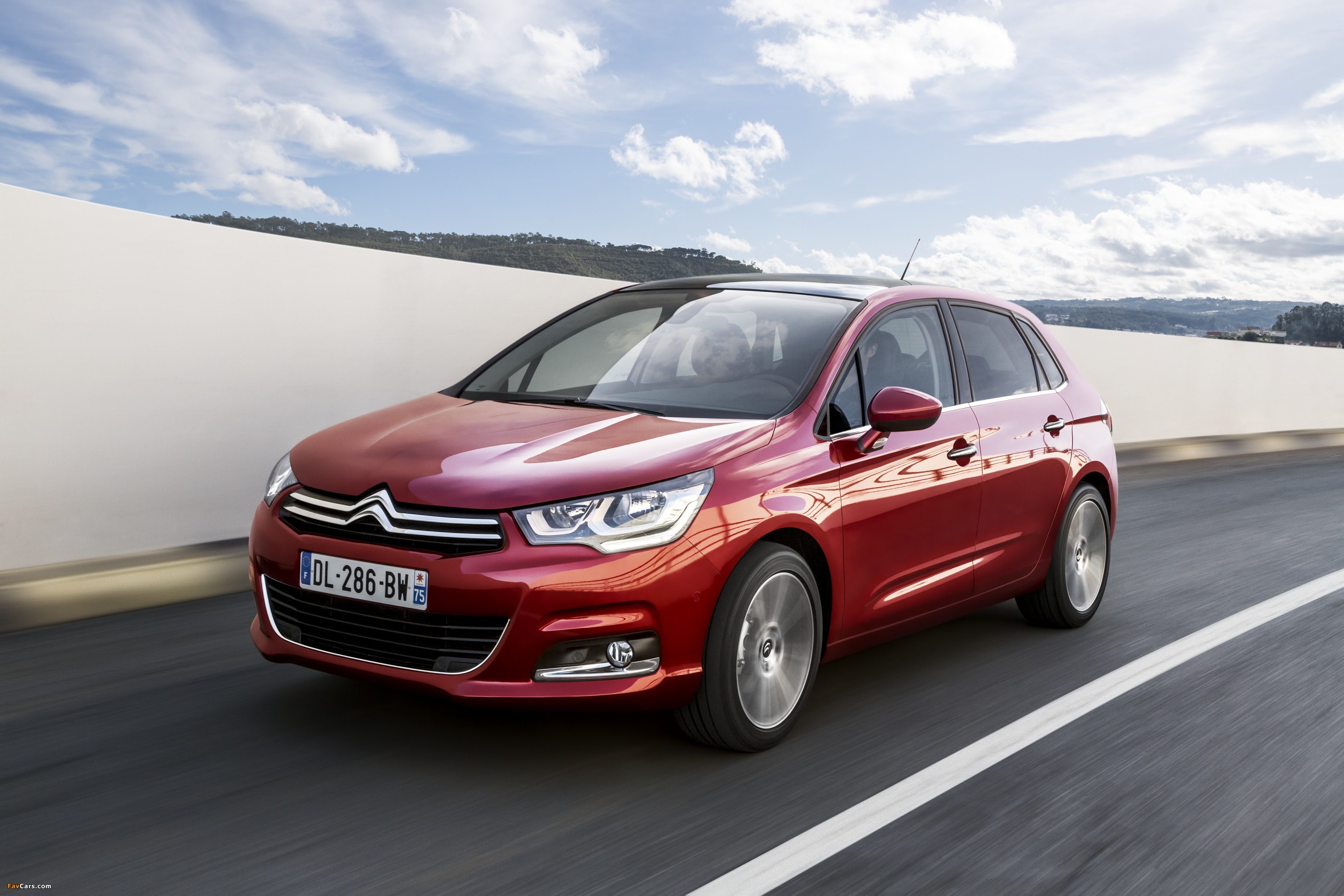 Citroen C4 L Wallpapers