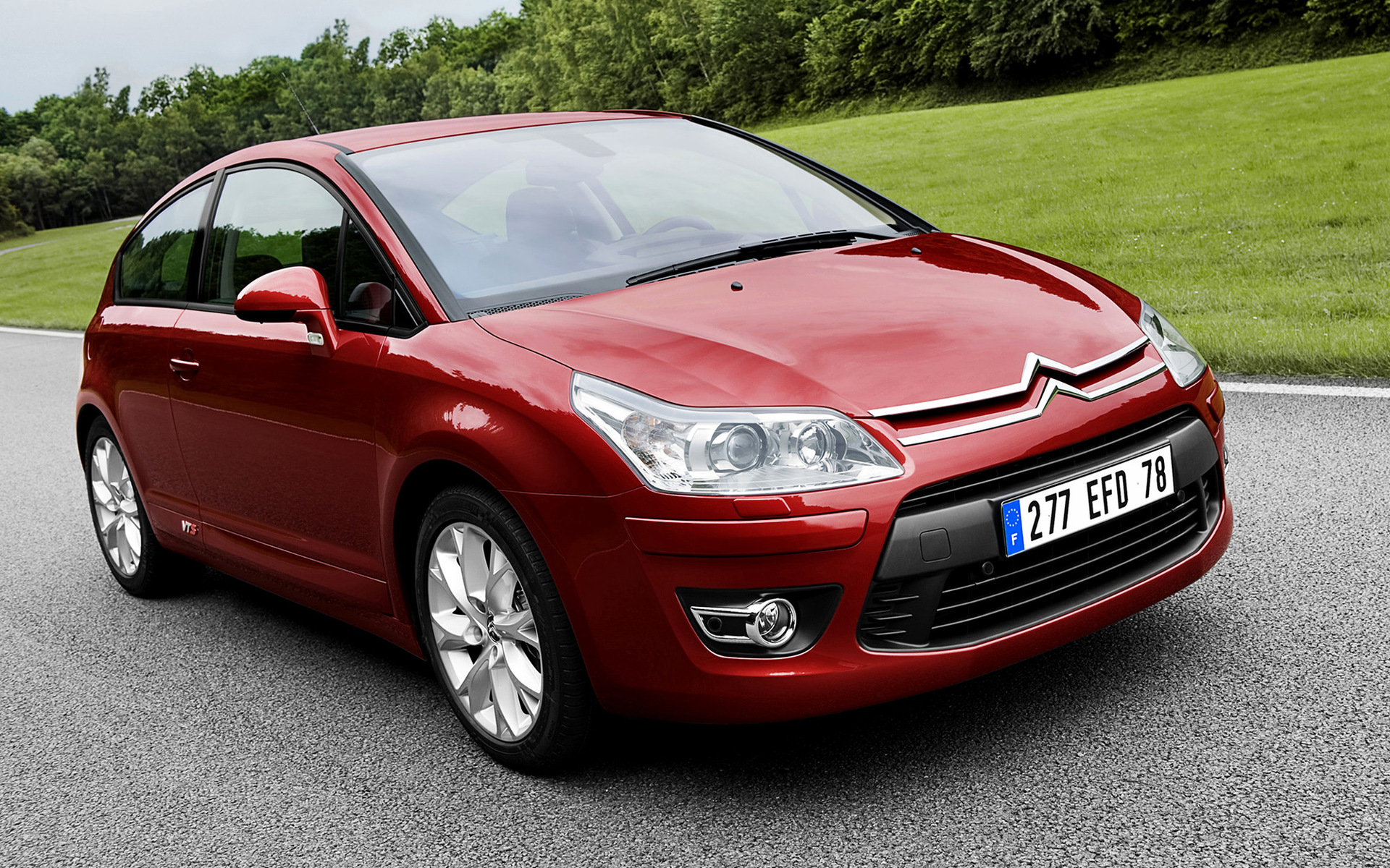 Citroen C4 L Wallpapers