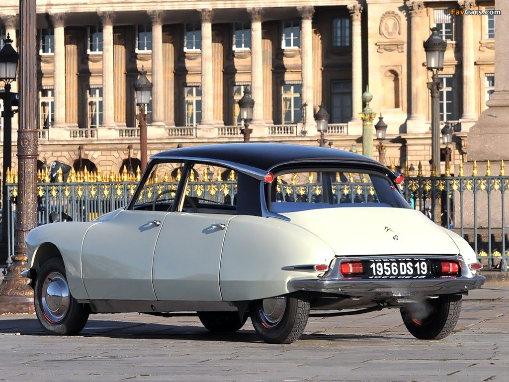 Citroen Ds Wallpapers