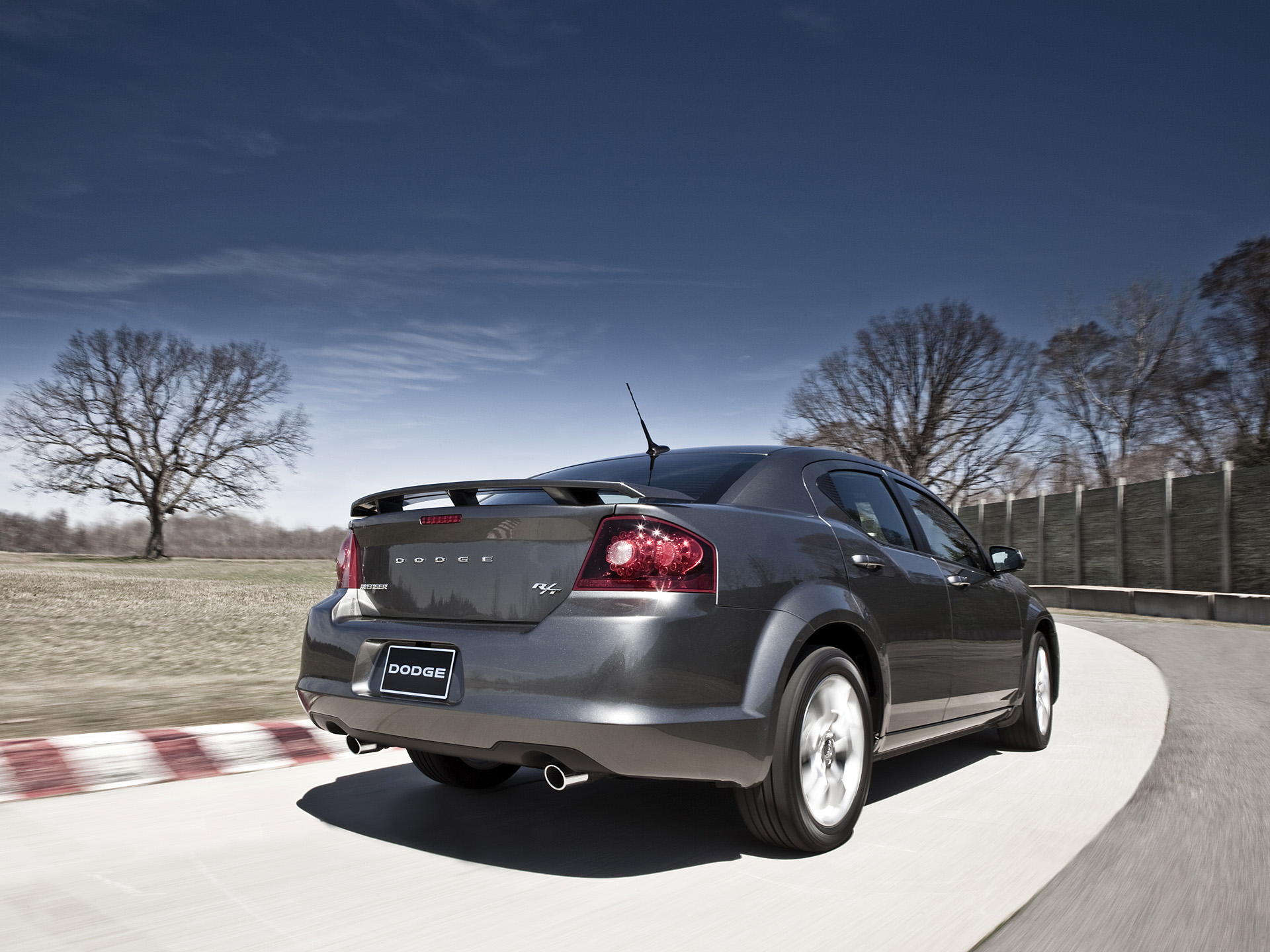 Dodge Avenger Wallpapers