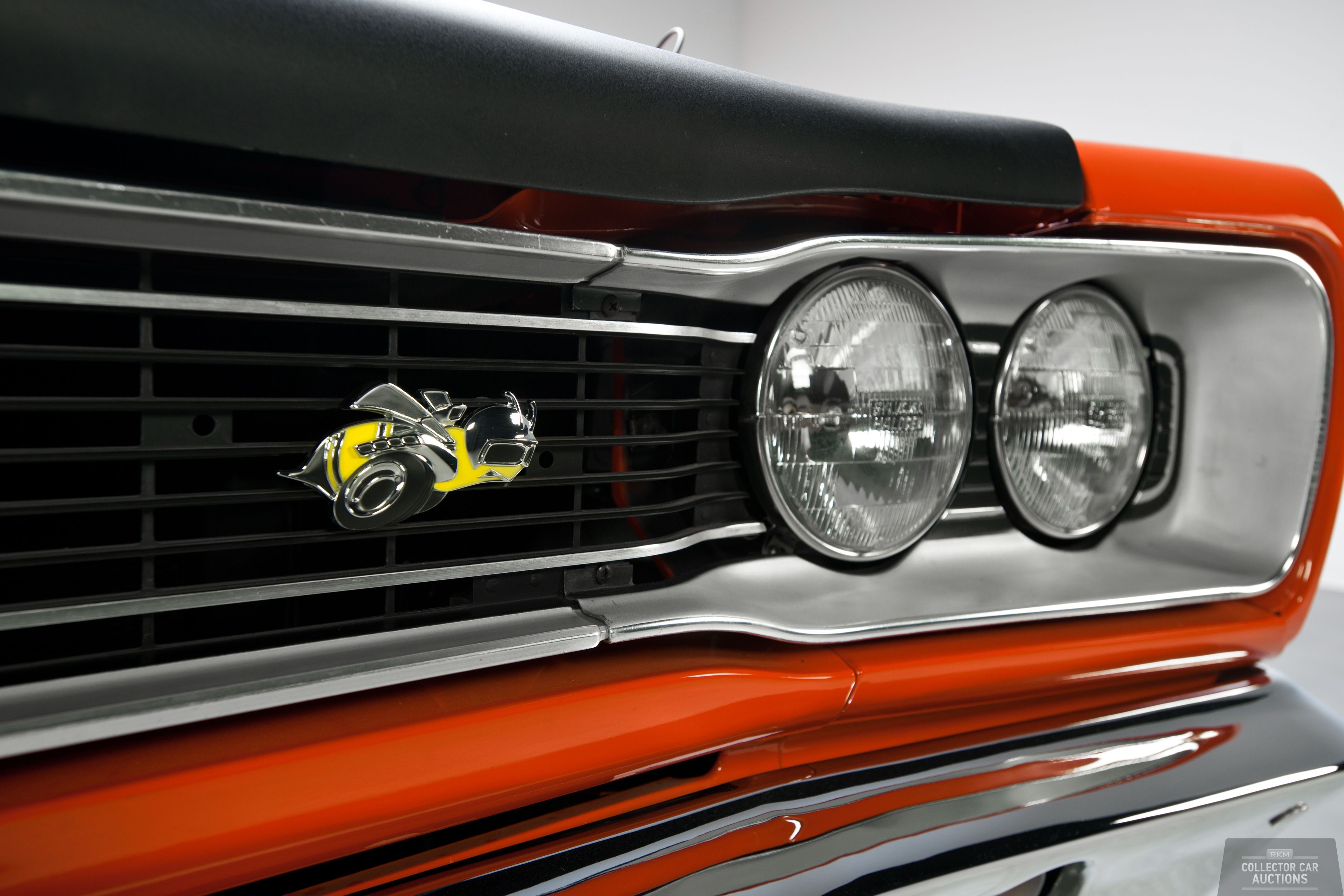 Dodge Charger Super Bee Wallpapers