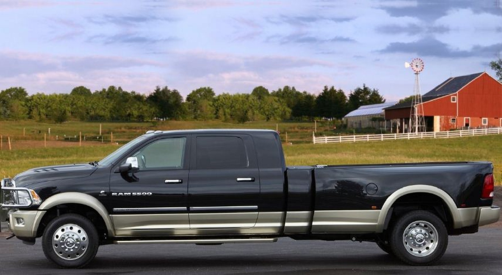 Dodge Ram Long Hauler Wallpapers