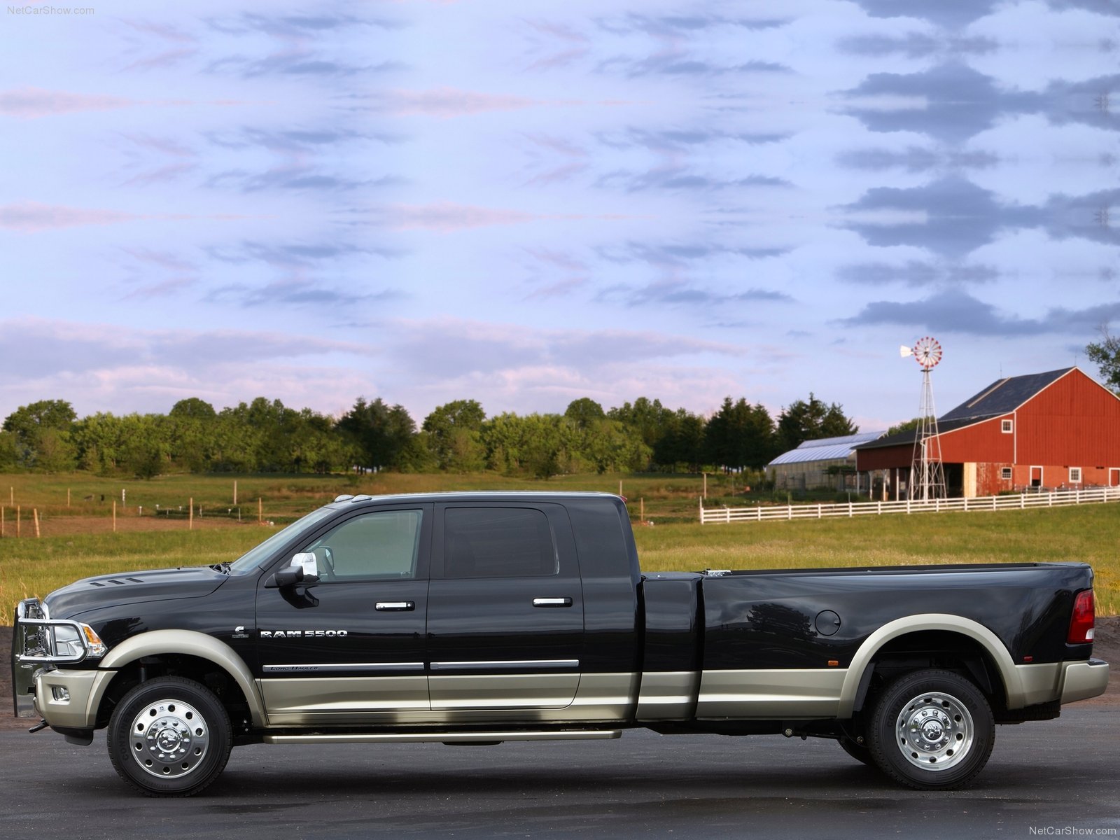 Dodge Ram Long Hauler Wallpapers