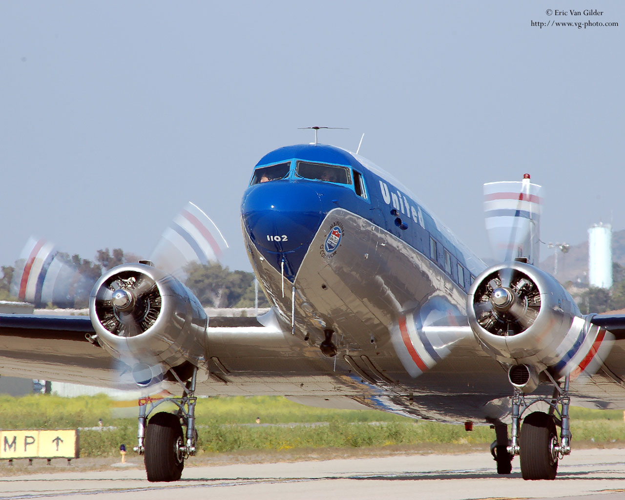 Douglas Dc-6 Wallpapers