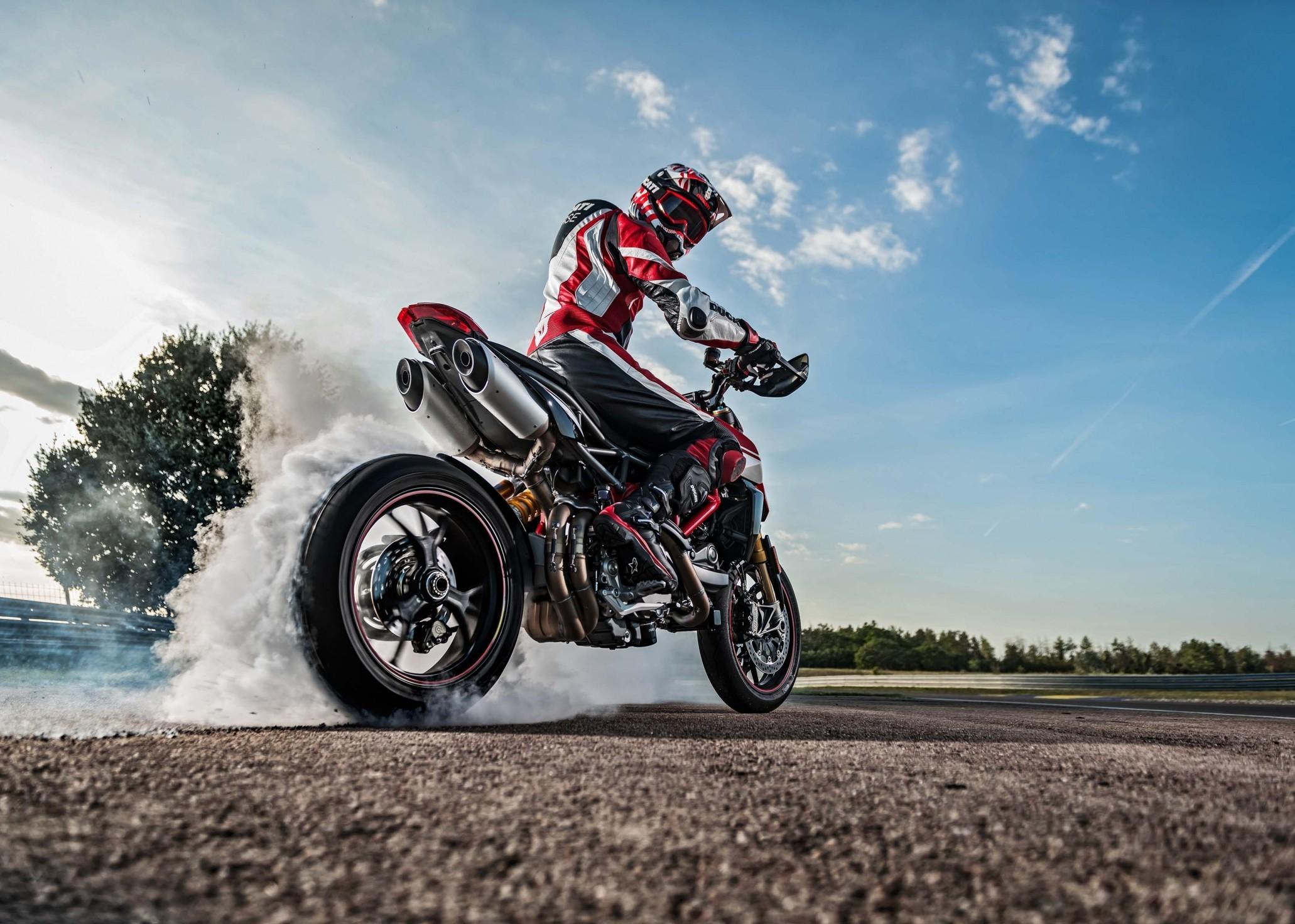 Ducati Hypermotard Wallpapers