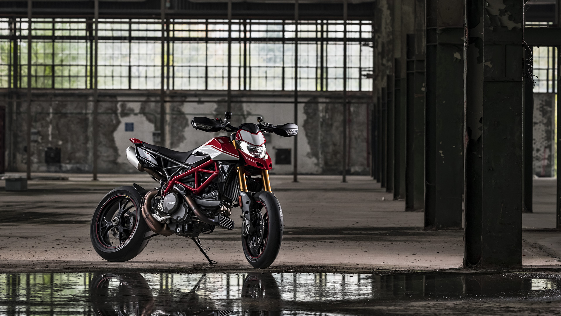 Ducati Hypermotard Wallpapers