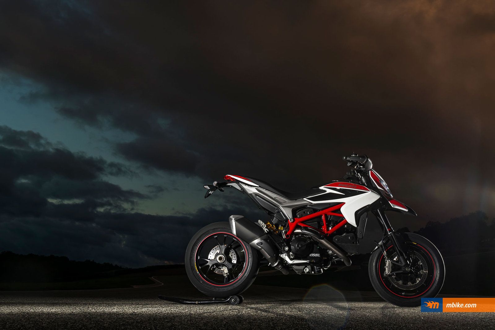 Ducati Hypermotard Wallpapers