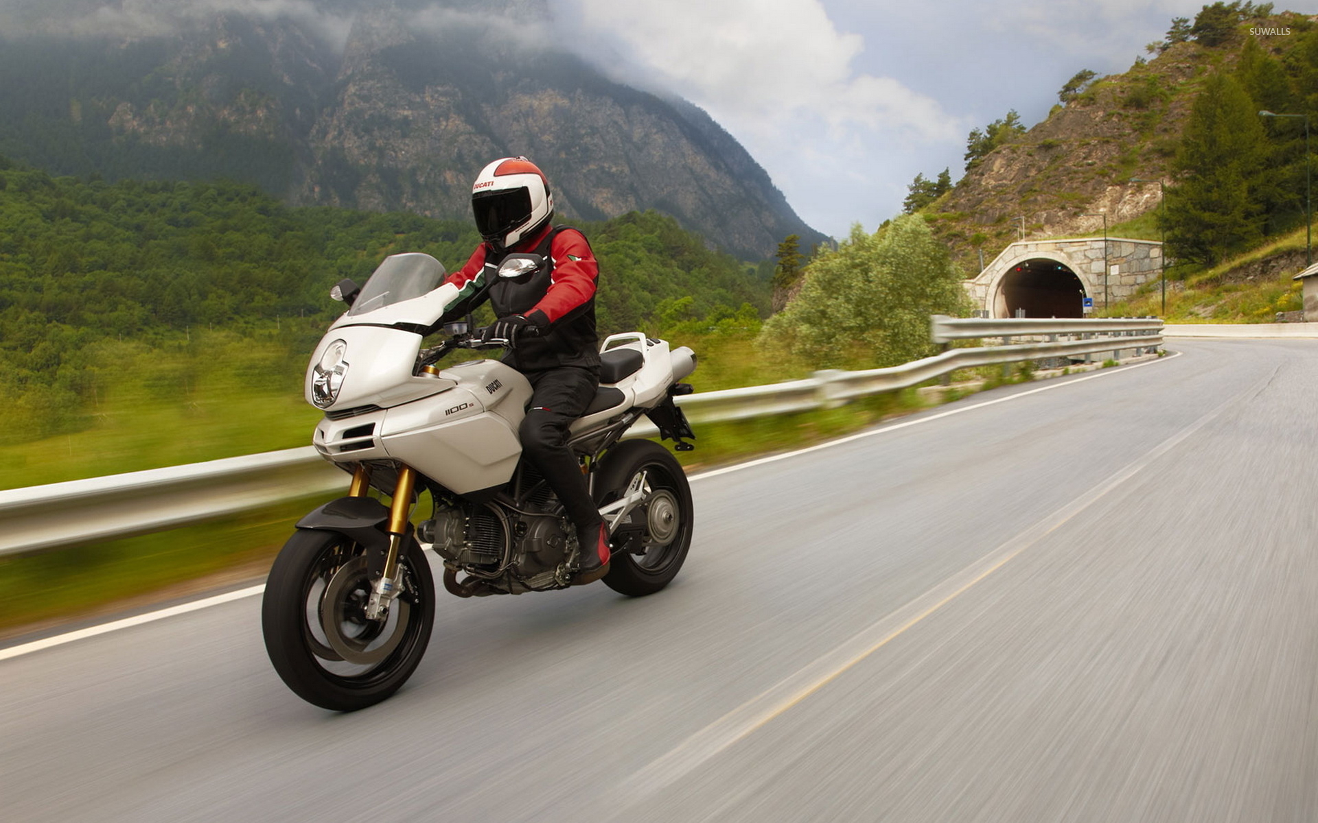 Ducati Multistrada Wallpapers