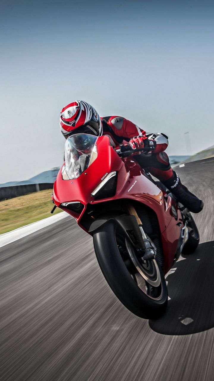 Ducati Panigale V4 Wallpapers