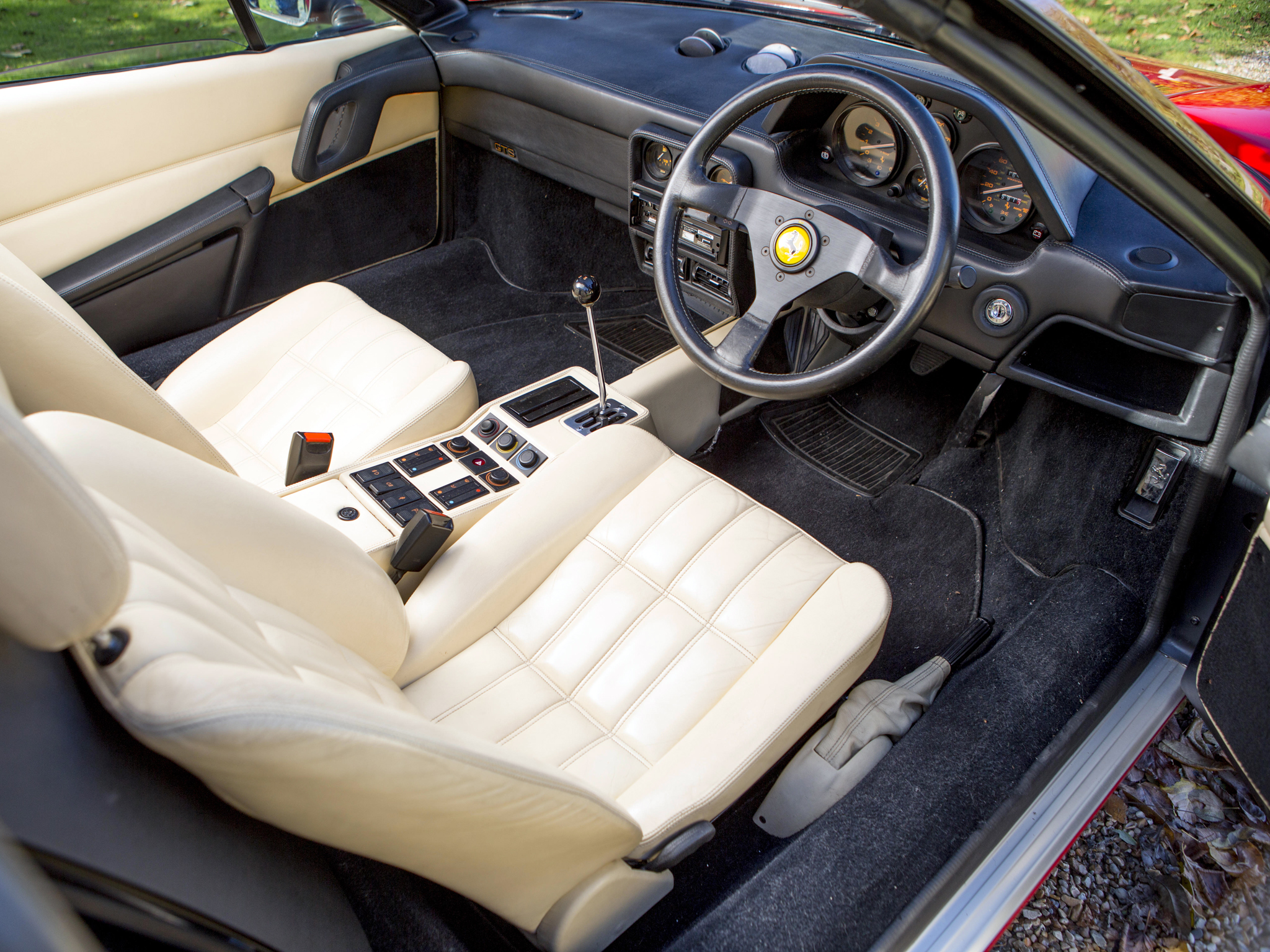 Ferrari 328 Gtb Wallpapers