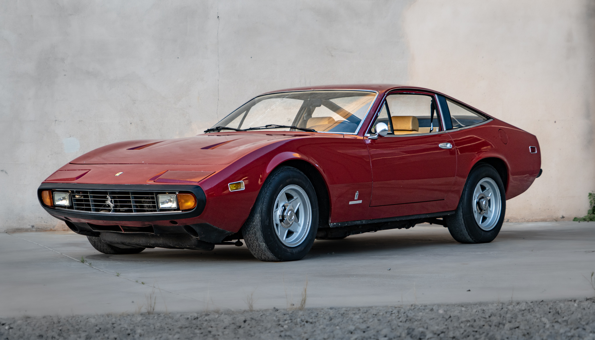 Ferrari 365 Gtc/4 Wallpapers